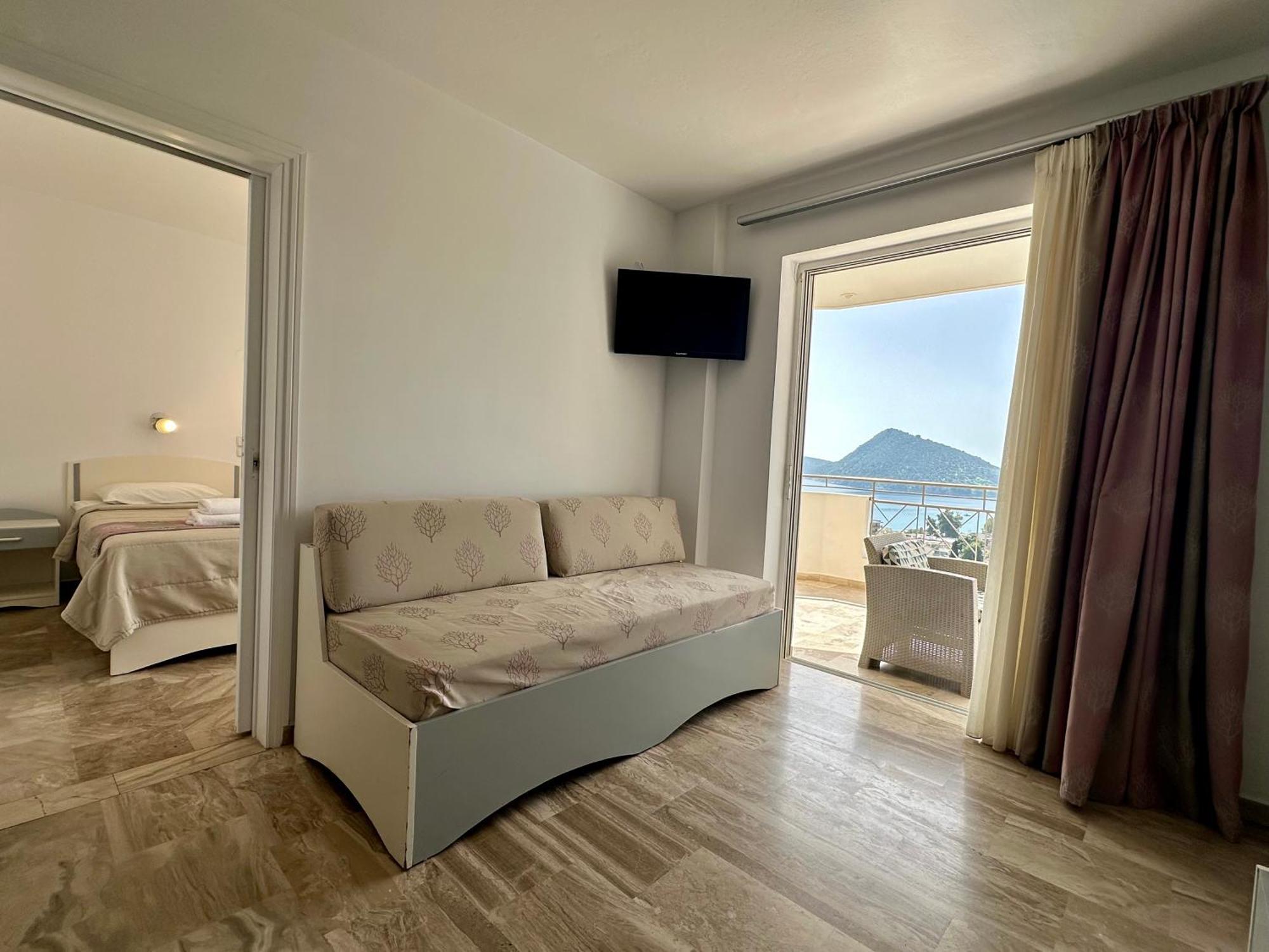 Panorama 3*