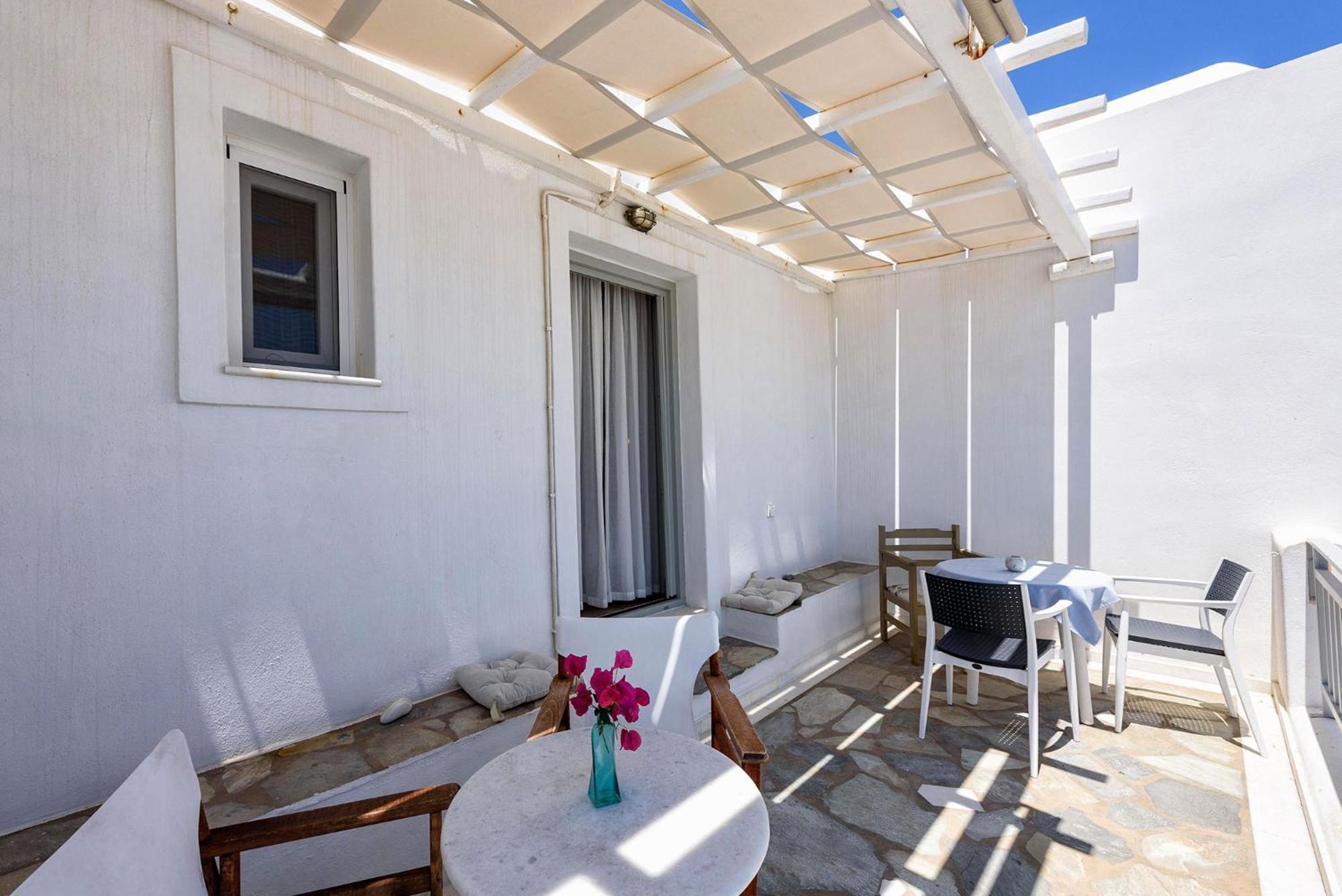 Zanneta's House * Naousa (Paros)