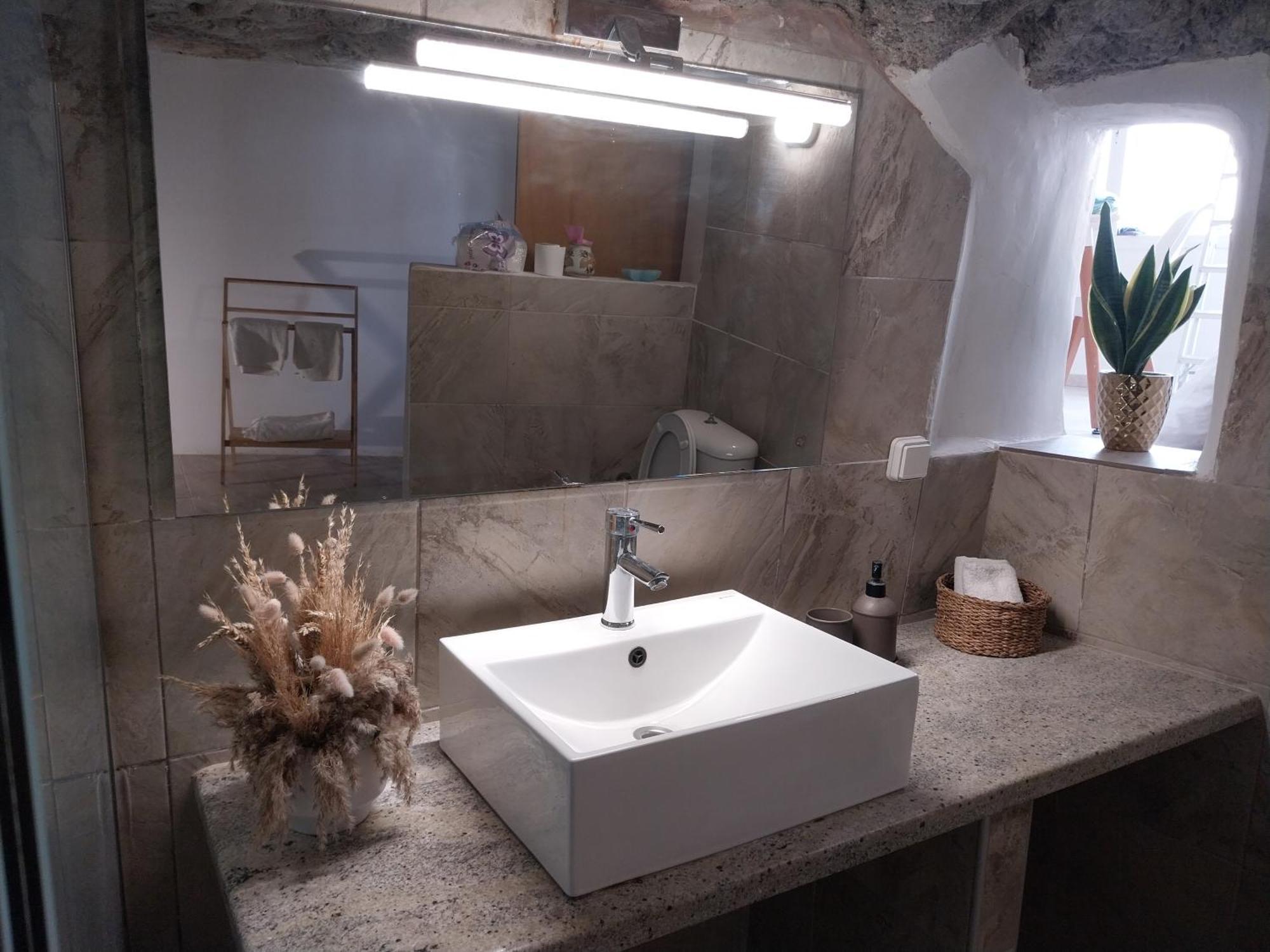 Rafaela Apartment Matala (Crete)