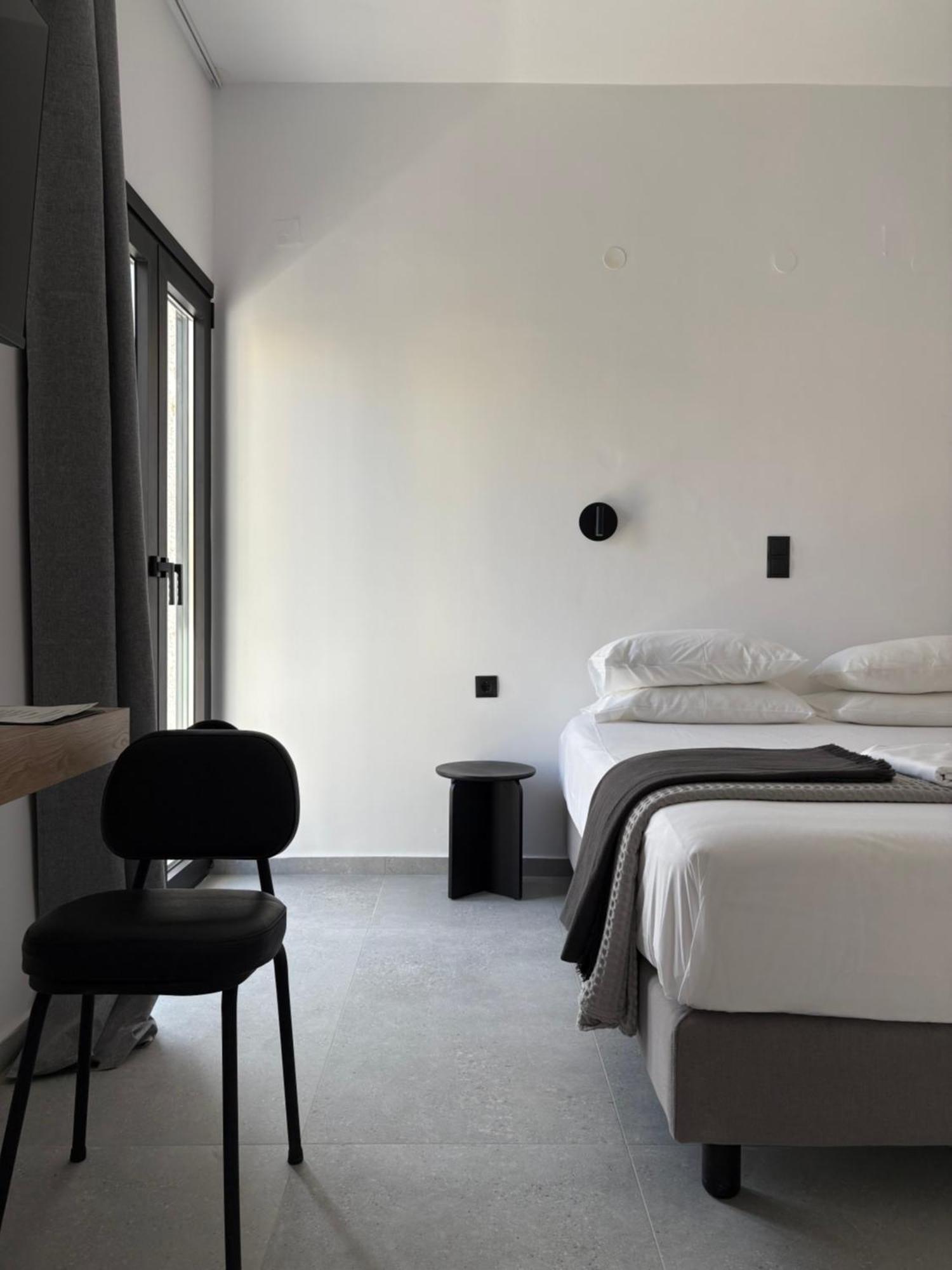 Chris&c Aparthotel *