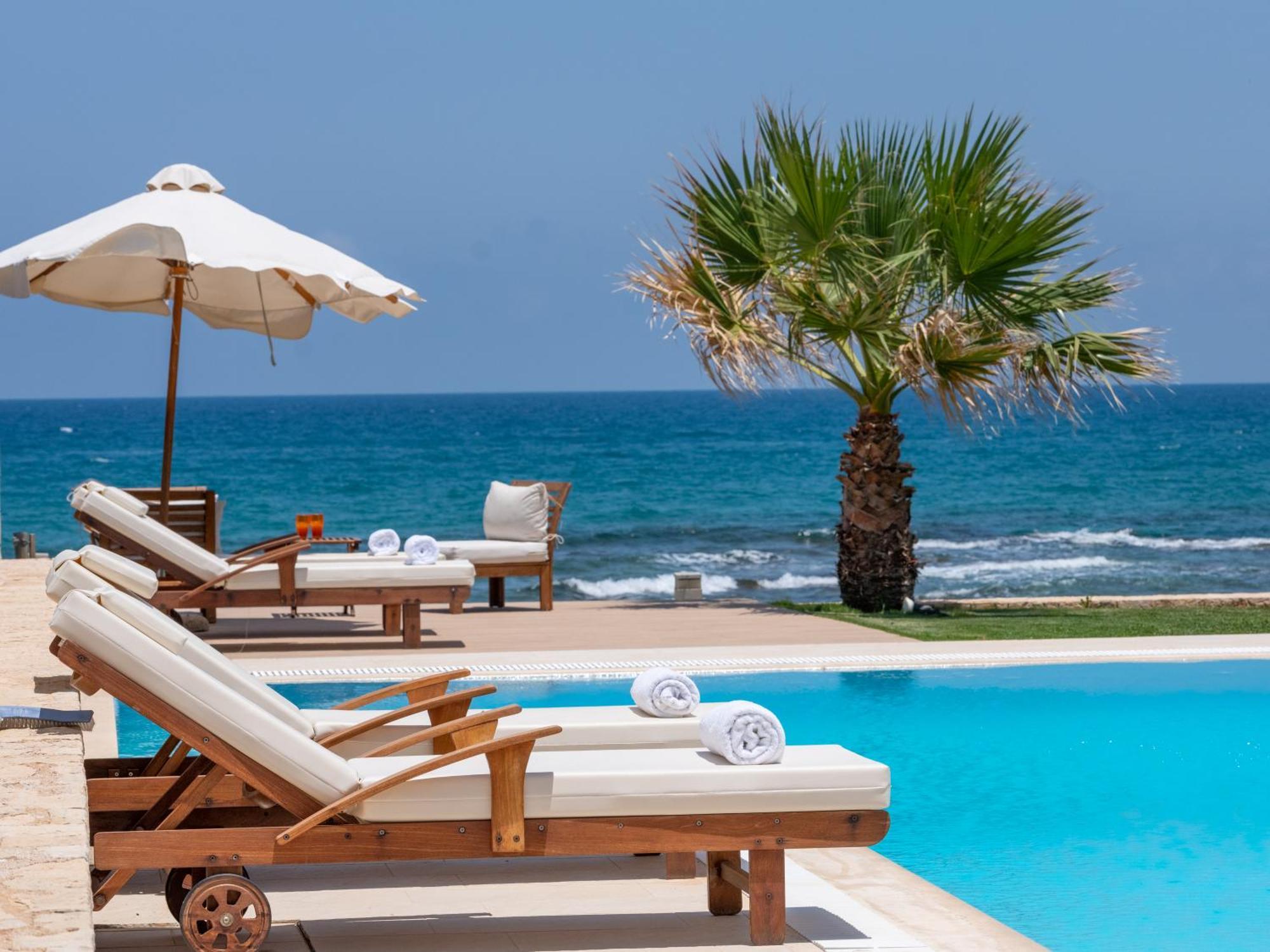 Hersonissos Beach Villa