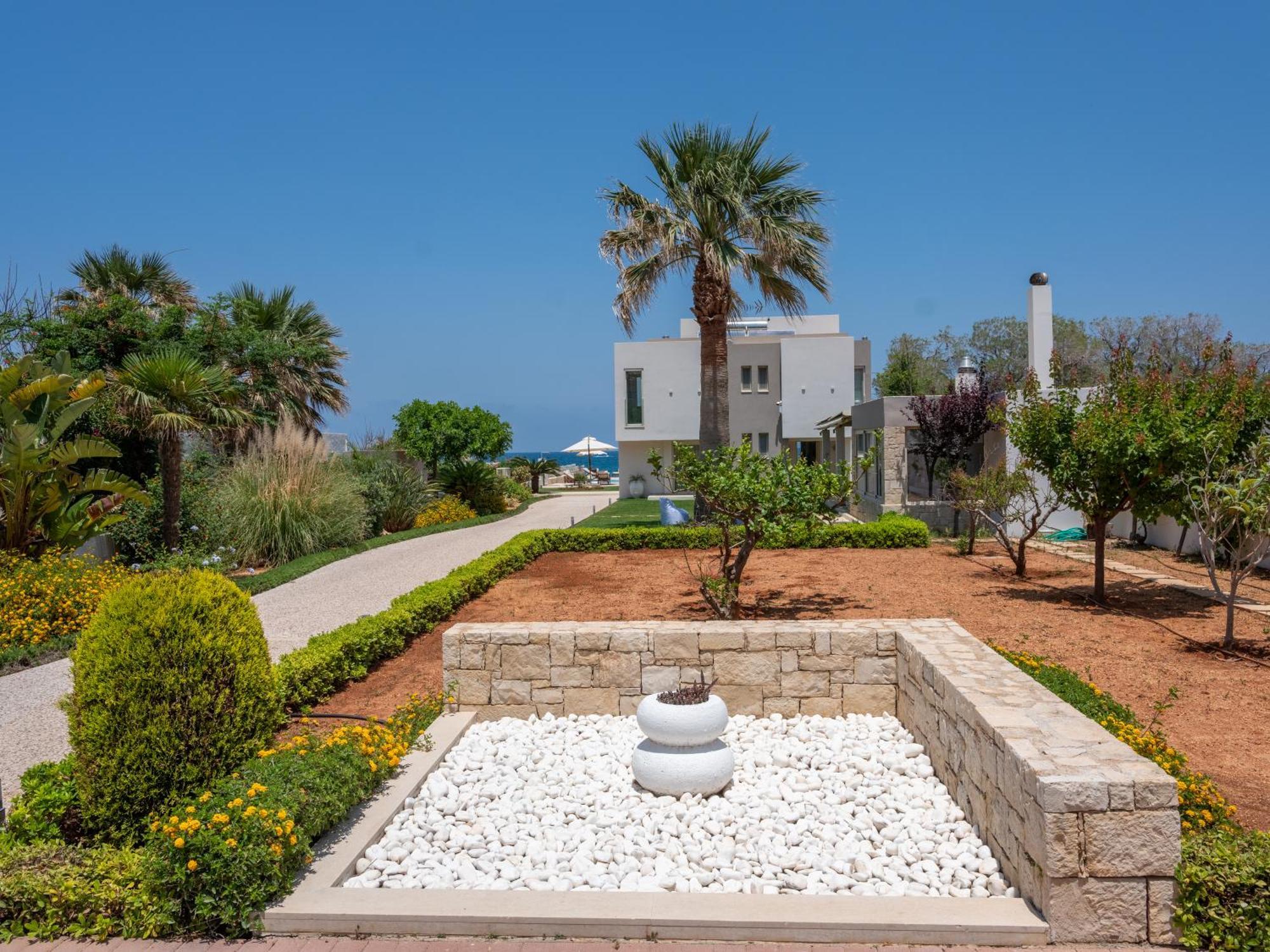 Hersonissos Beach Villa * Hersonissos (Crete)