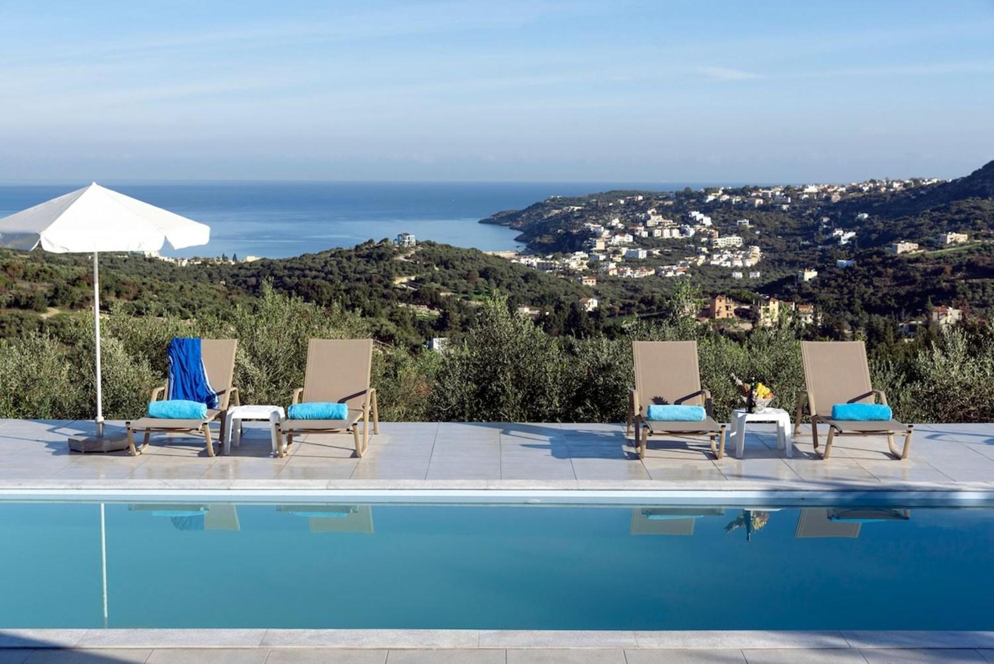 Konstantinos Hilltop Vineyard Escape Holiday home