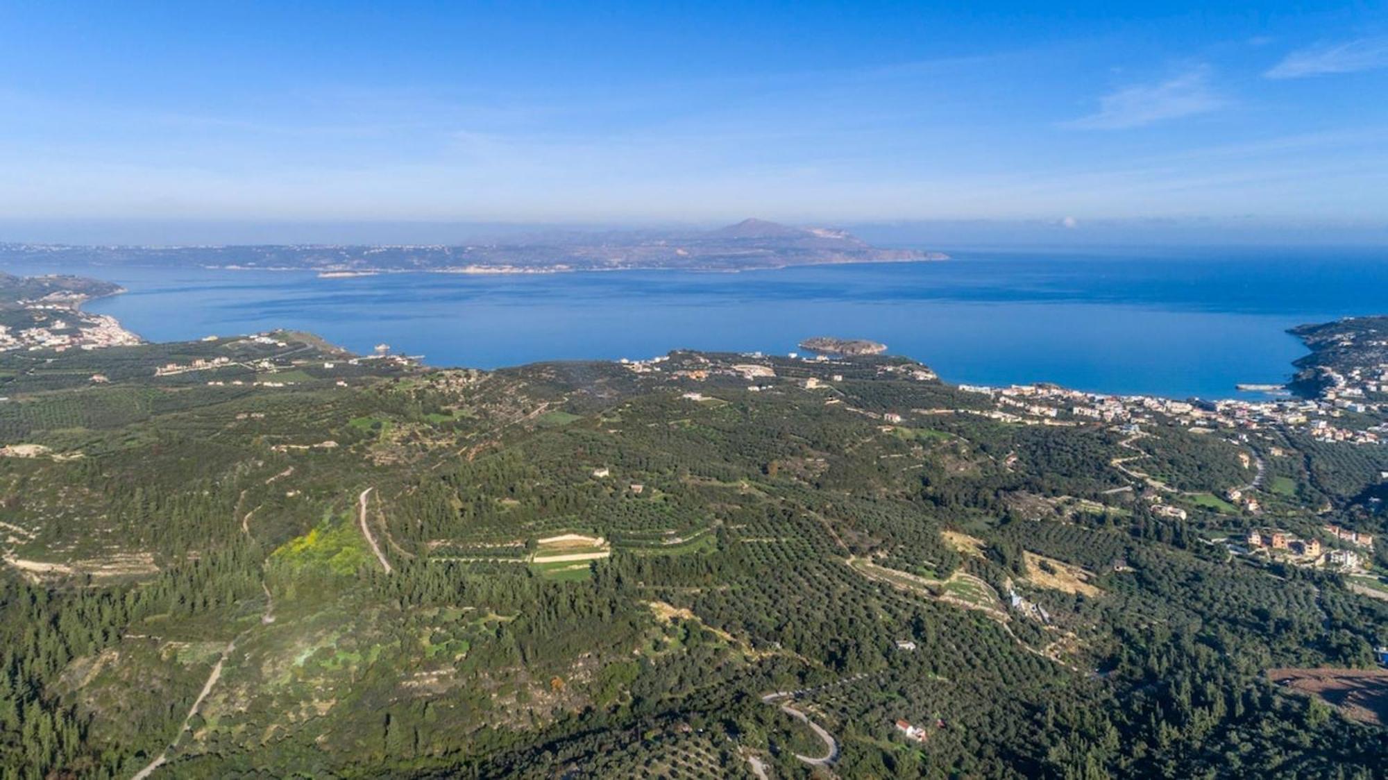 Konstantinos Hilltop Vineyard Escape Almyrida (Crete)