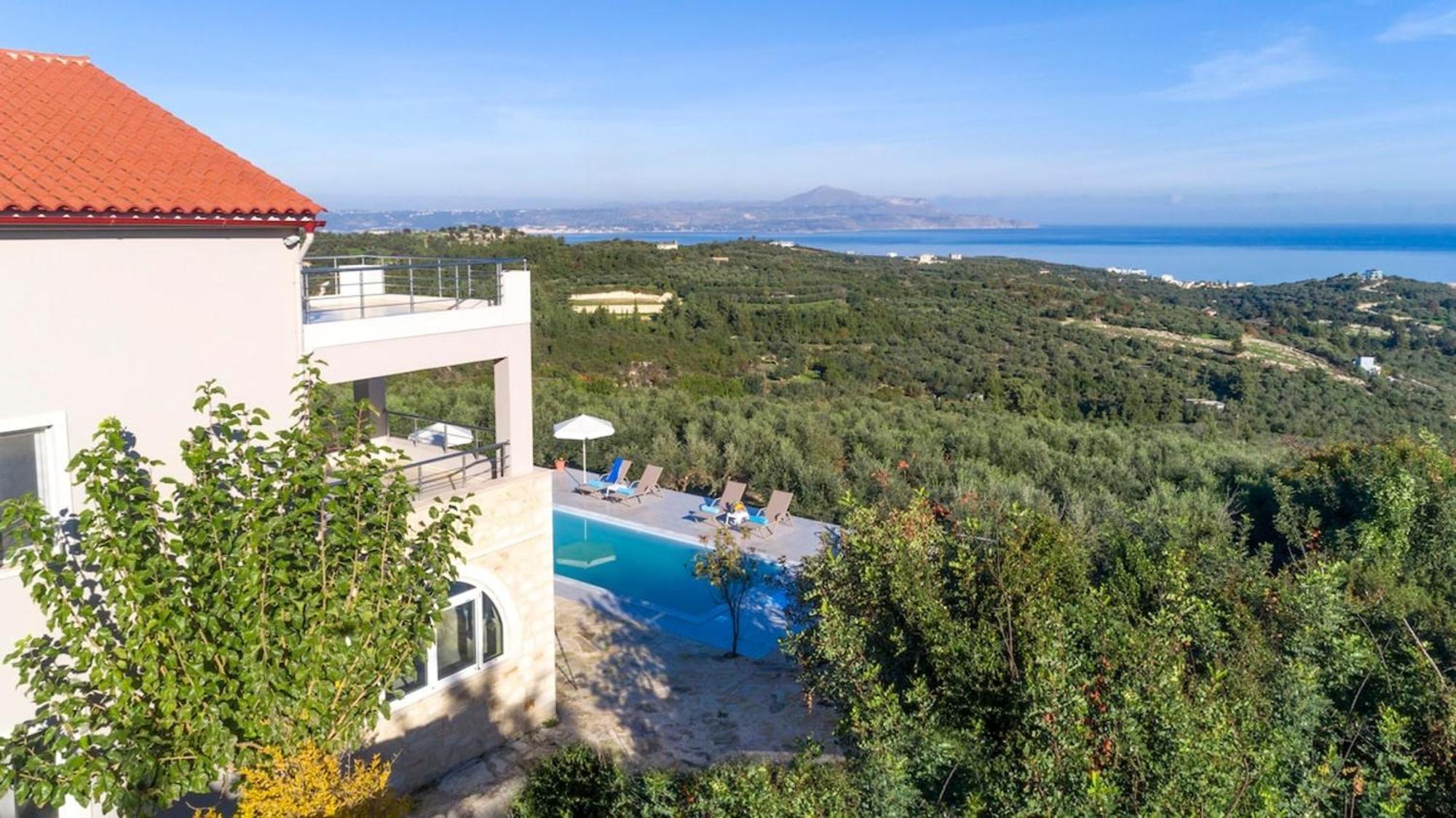 Konstantinos Hilltop Vineyard Escape * Almyrida (Crete)