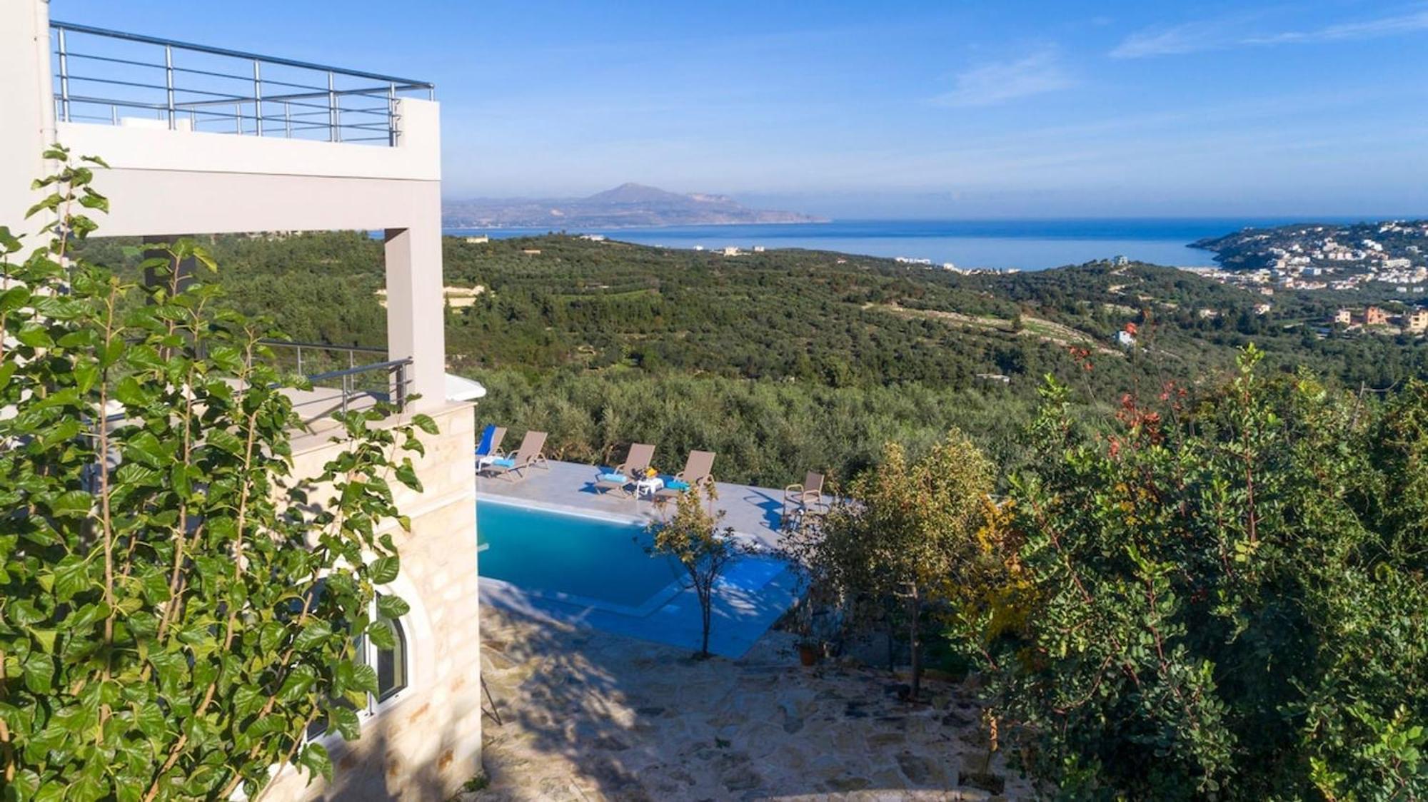 Konstantinos Hilltop Vineyard Escape Holiday home