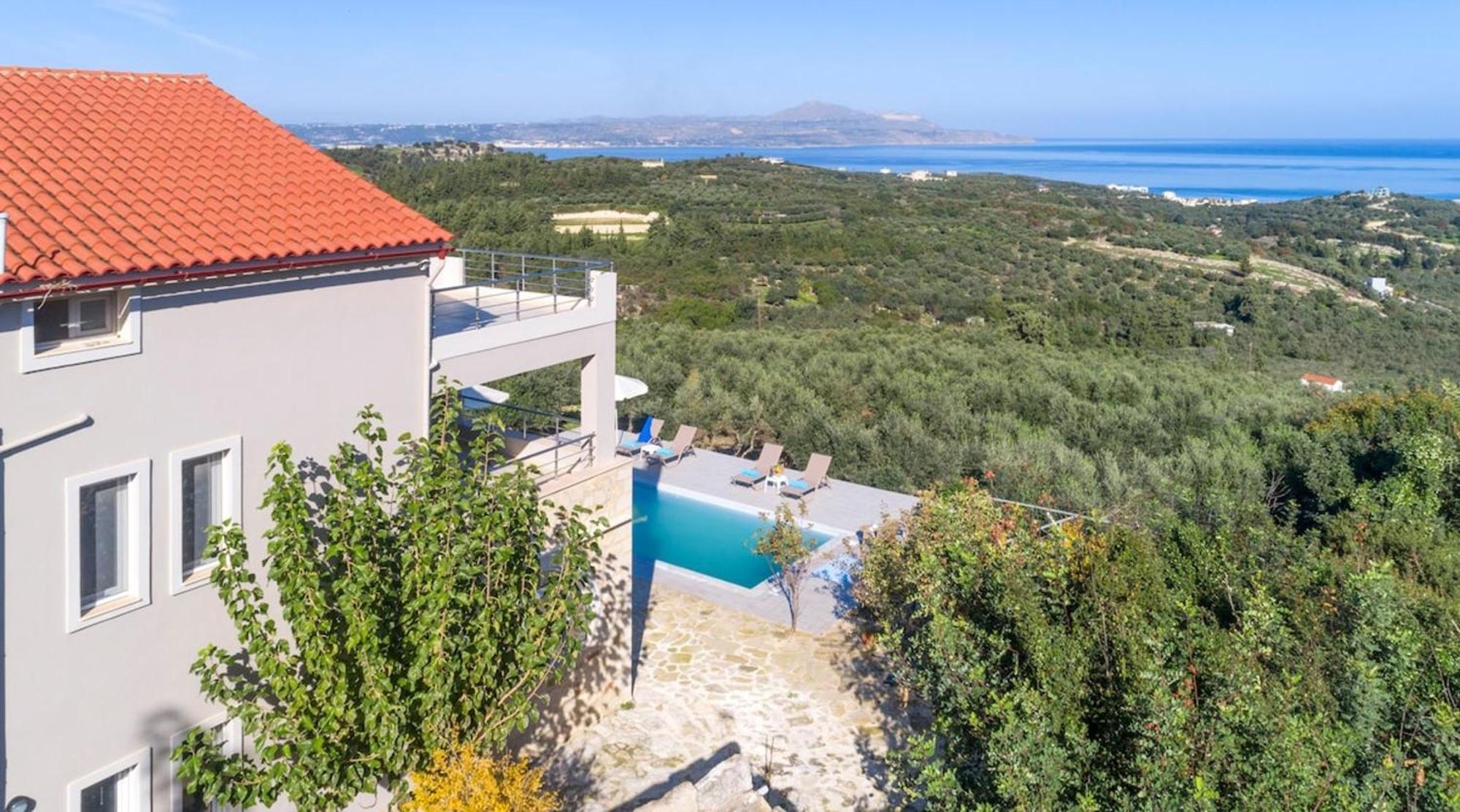 Konstantinos Hilltop Vineyard Escape Holiday home *