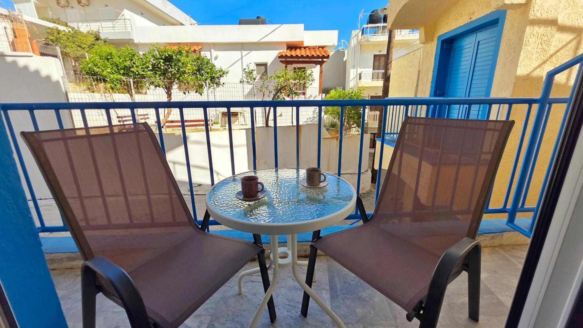 Michele Marie Apts * Agia Pelagia (Crete)