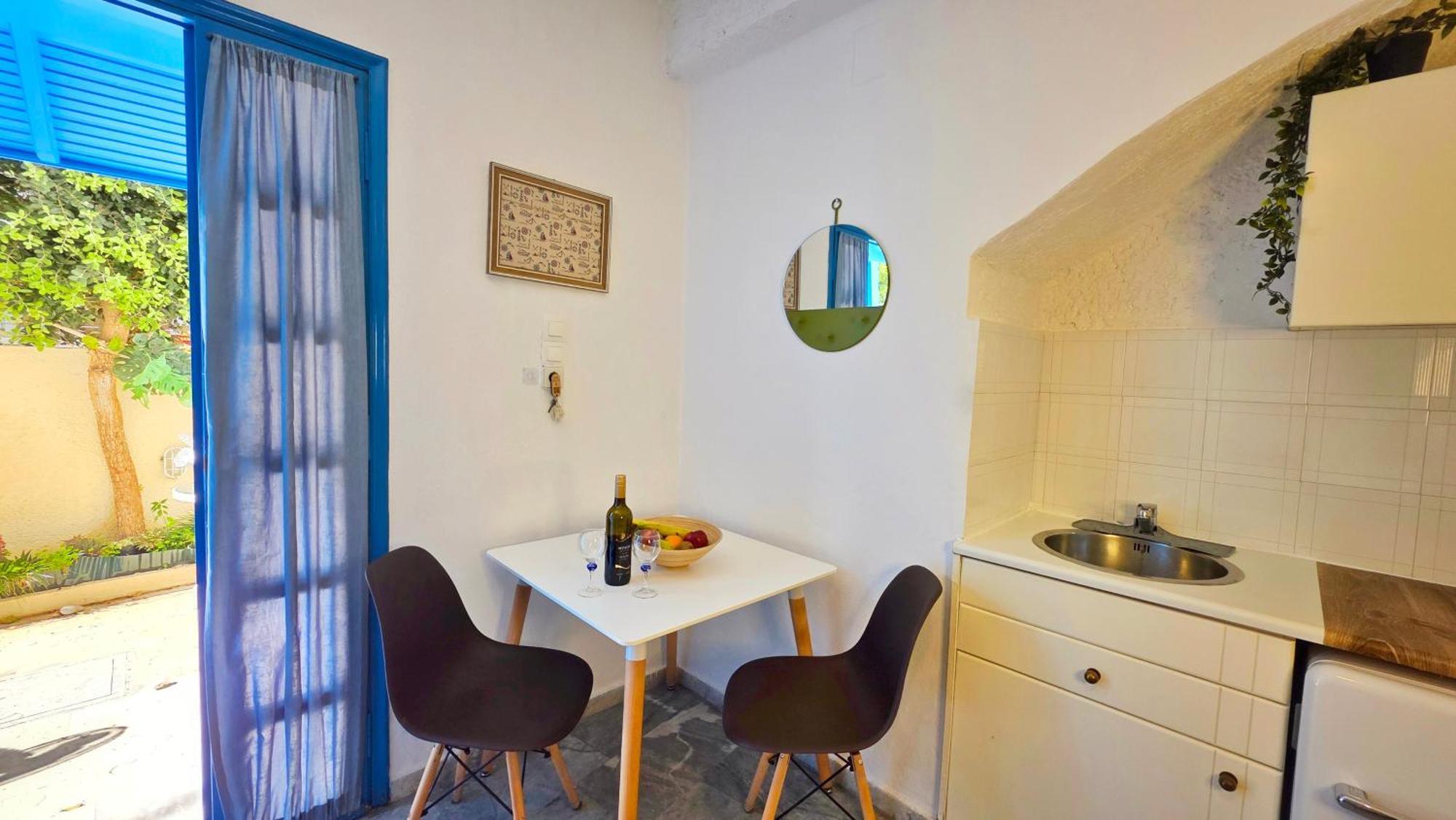 Michele Marie Apts Agia Pelagia (Crete)