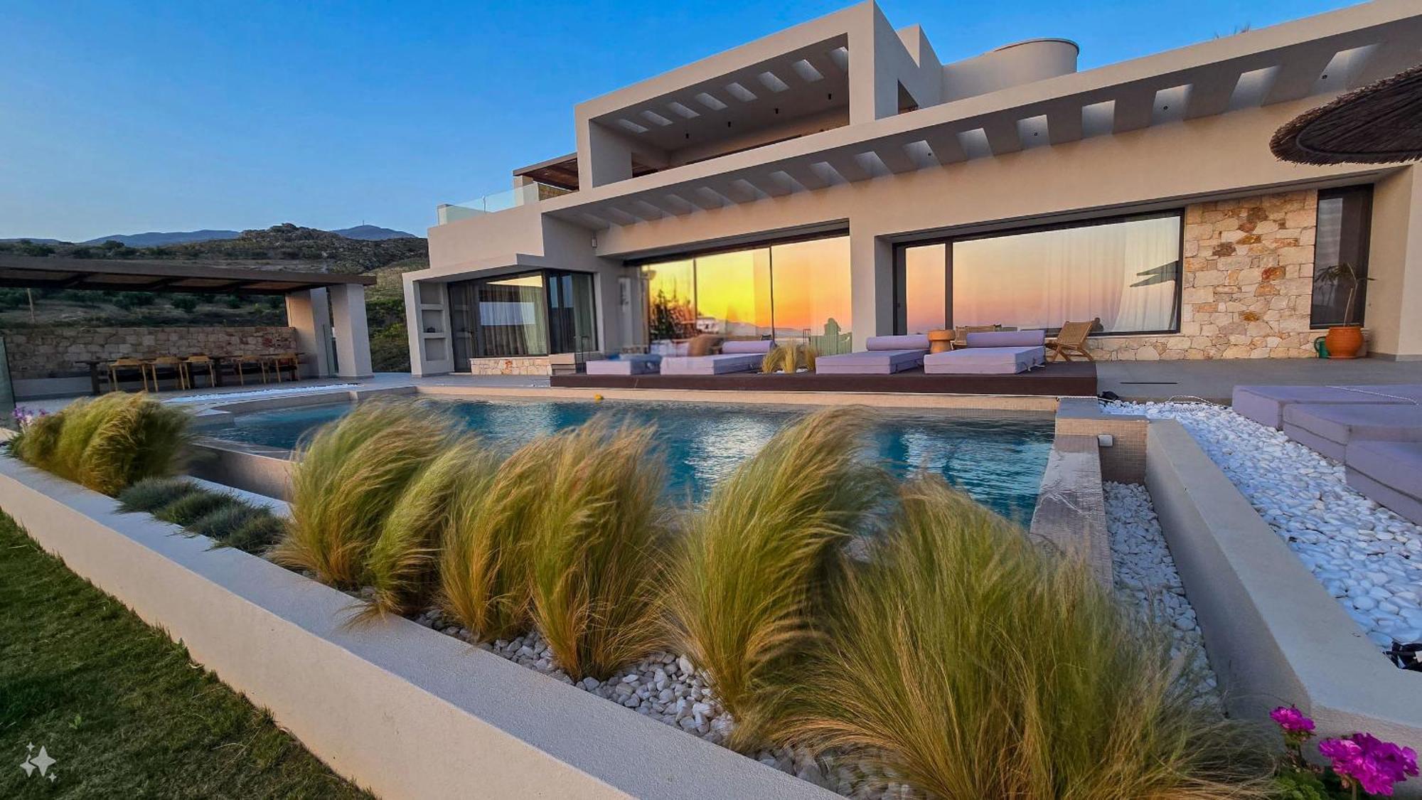 Villa 7 Seas - With Amazing View