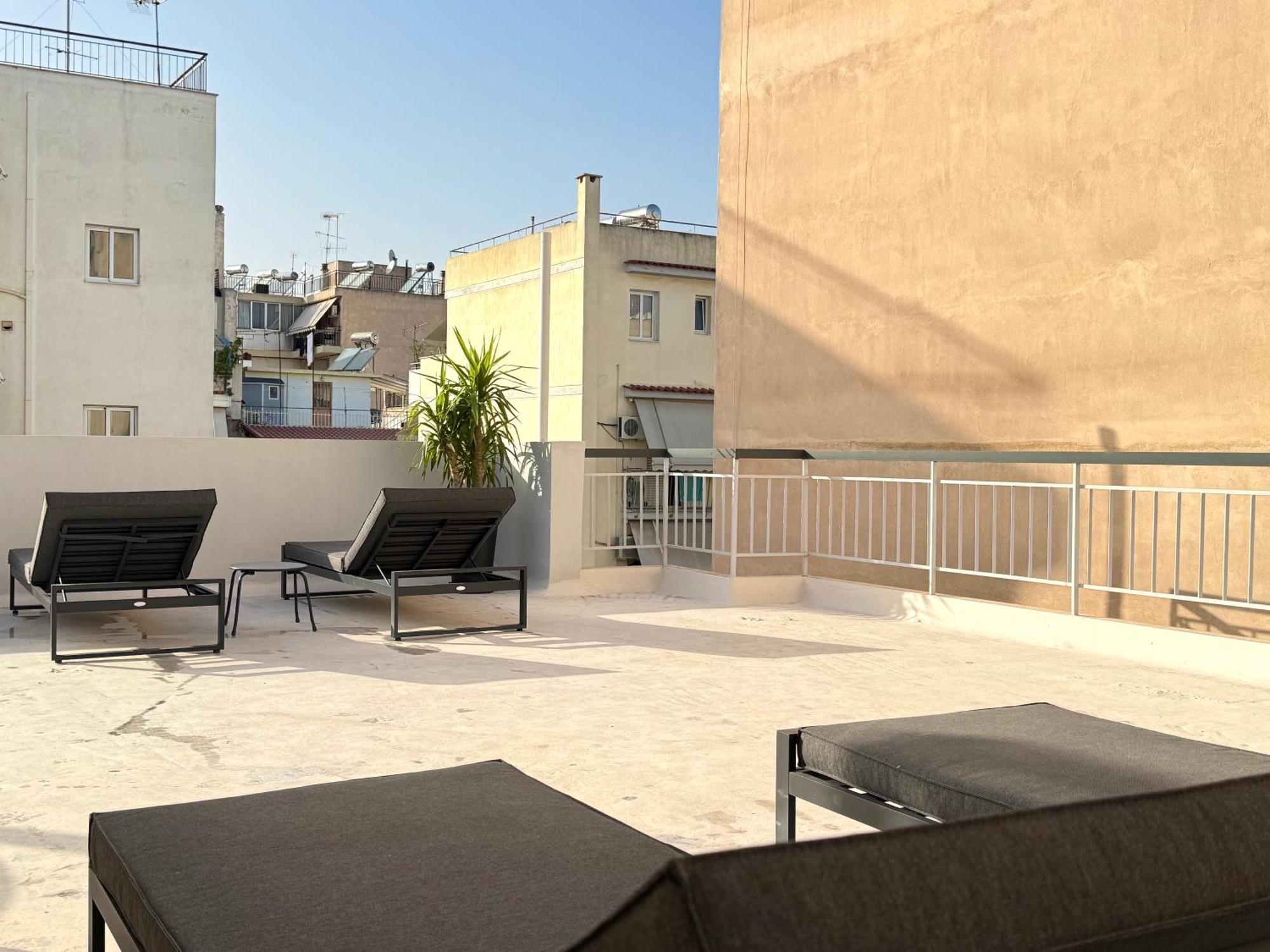 P&p Boutique Apartment Athens