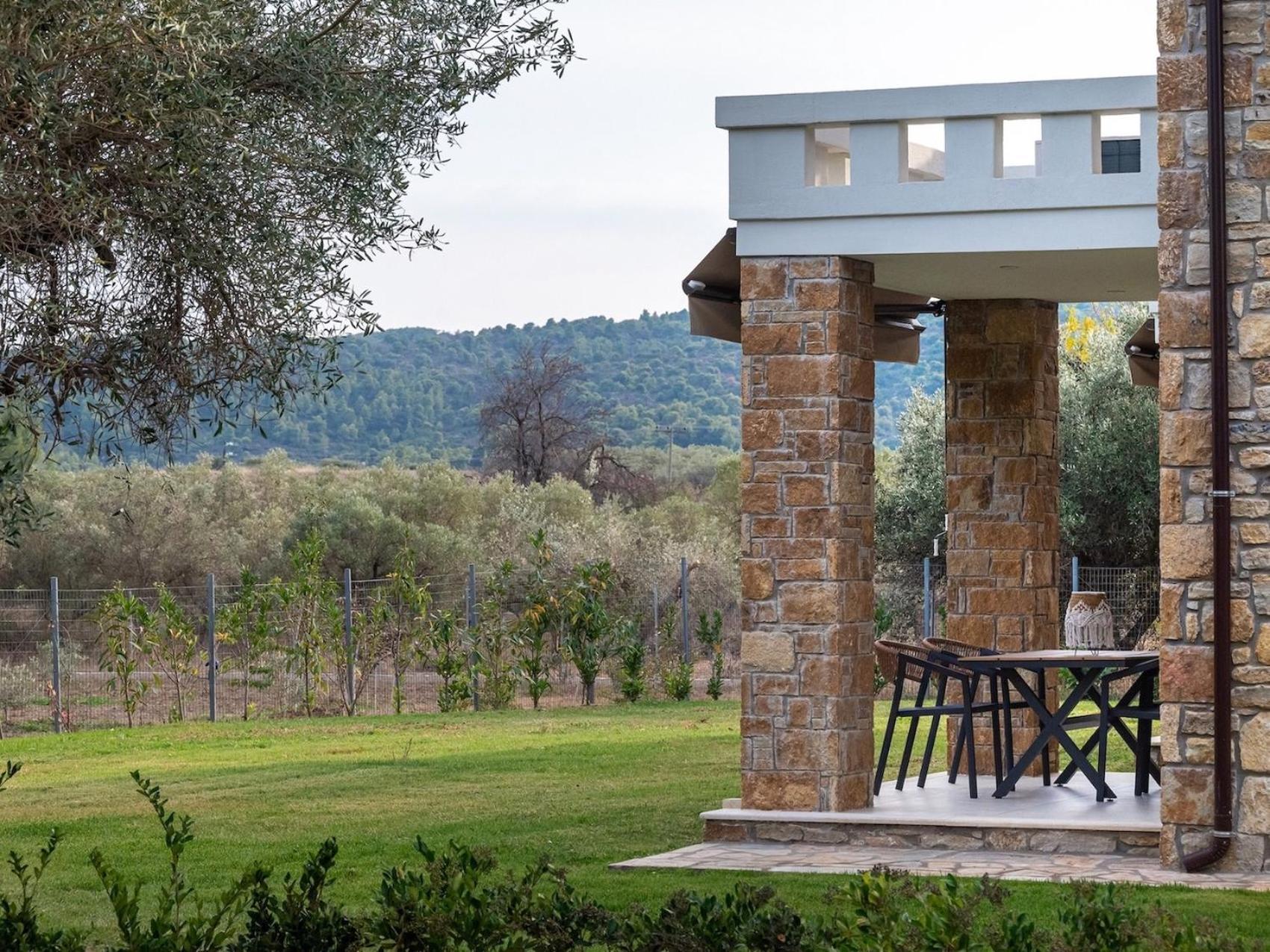 Holiday home Alsalos Stone By Halkidiki