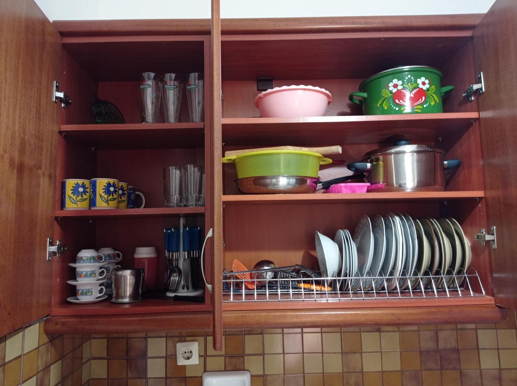 Hostel Roula Manou *