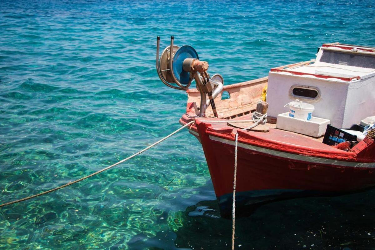 Charming Waterfront With Swimming Access