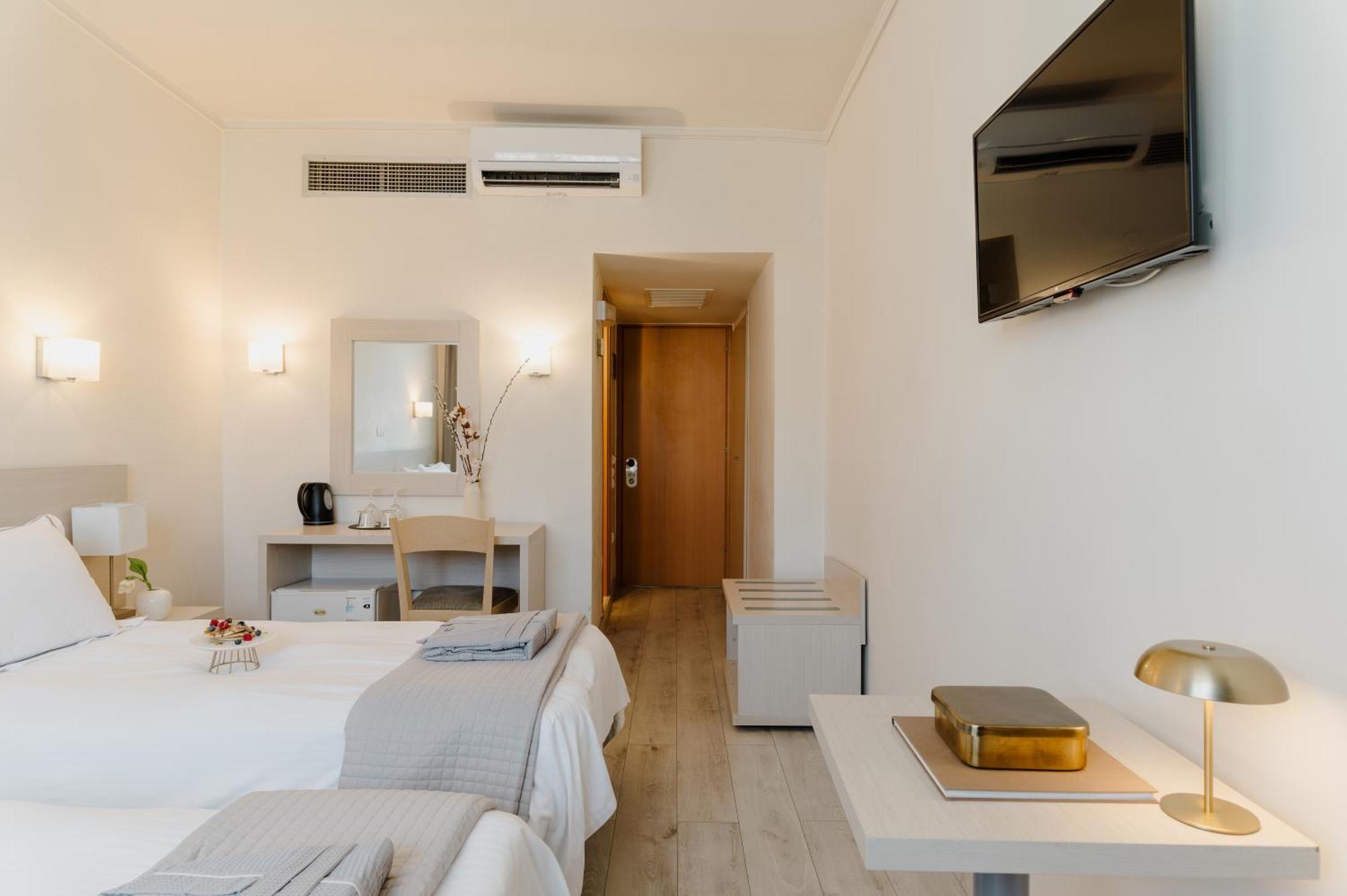 Nestos Hotel 3*