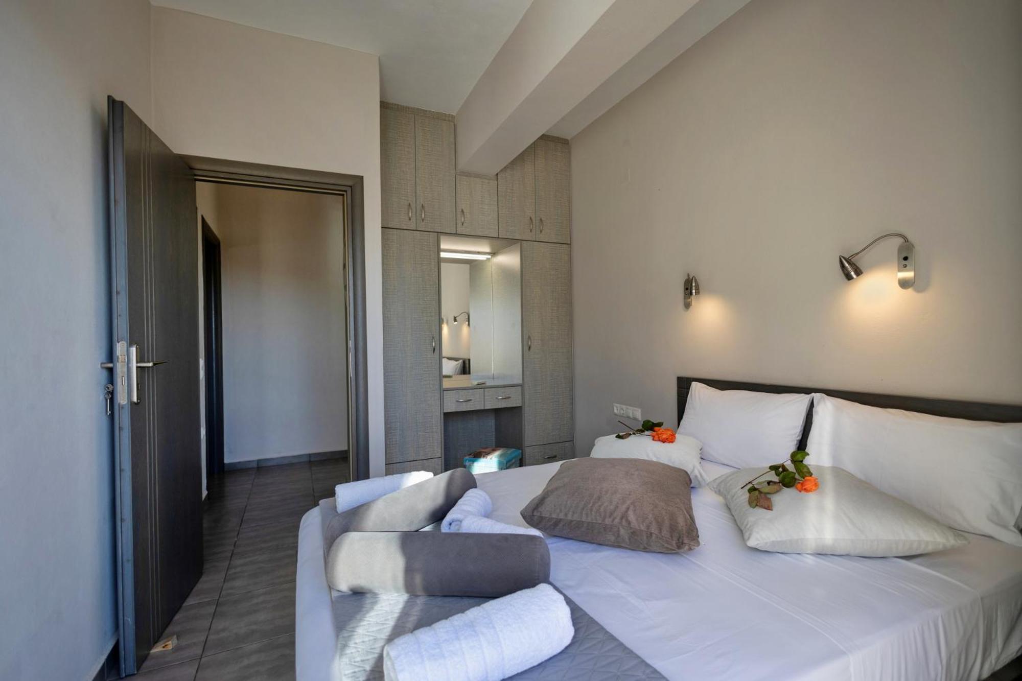 Apartment Akrotiri Panorama- Luxury Rental Apartments With Sea View *