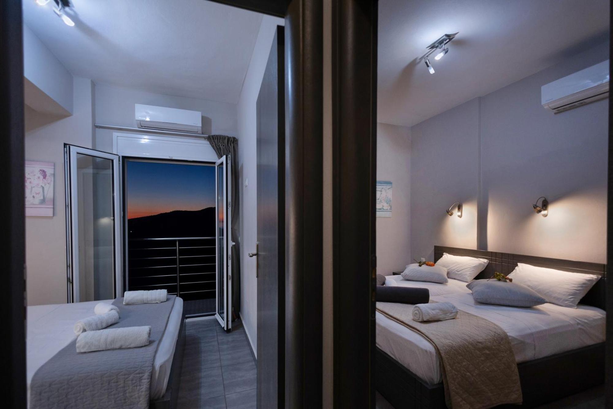 Akrotiri Panorama- Luxury Rental Apartments With Sea View Apartment