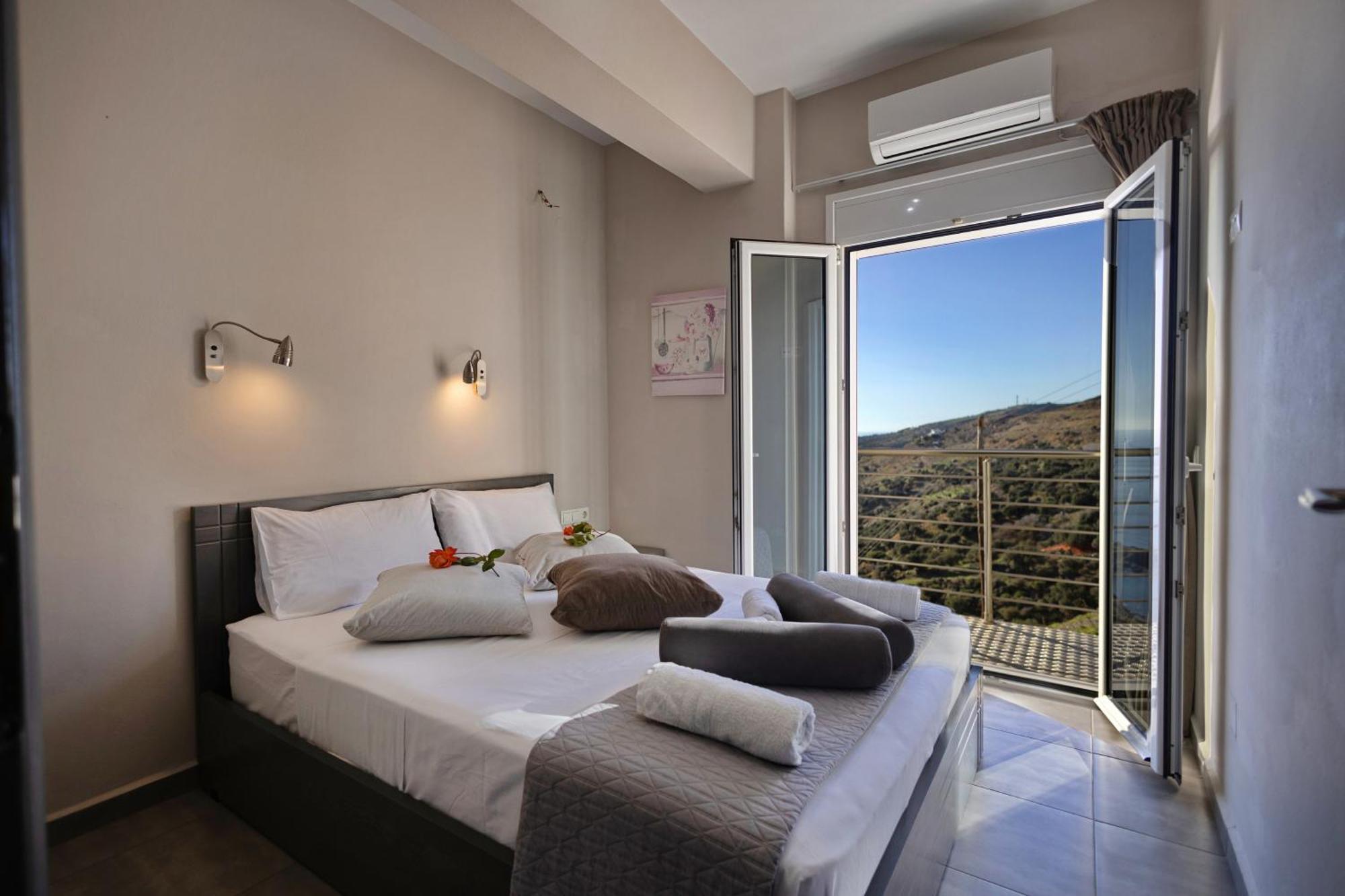 Akrotiri Panorama- Luxury Rental Apartments With Sea View Apartment *