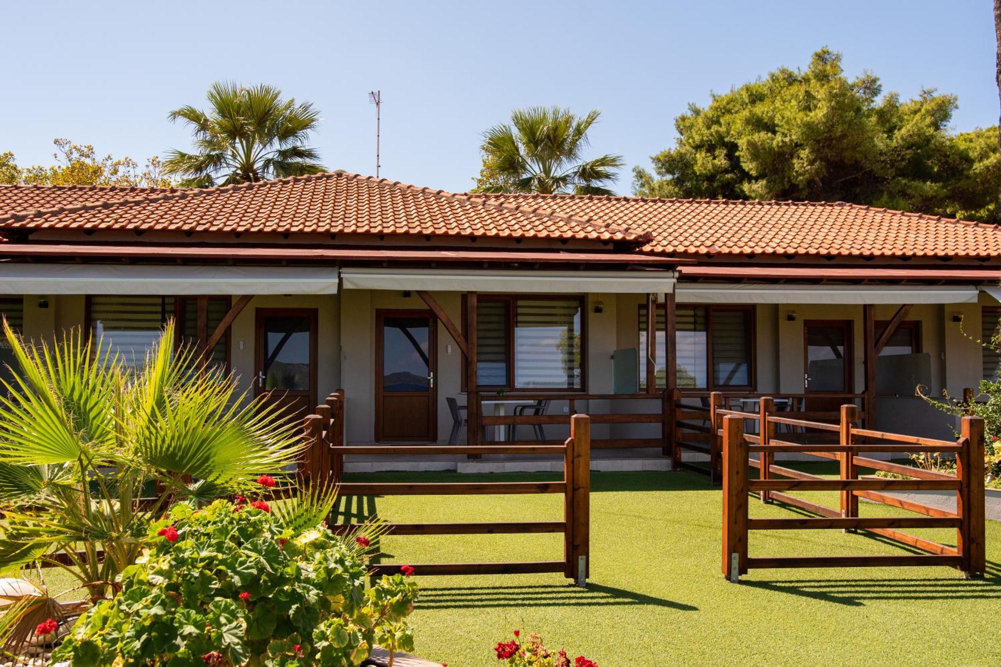 Aparthotel Komitsa Luxury