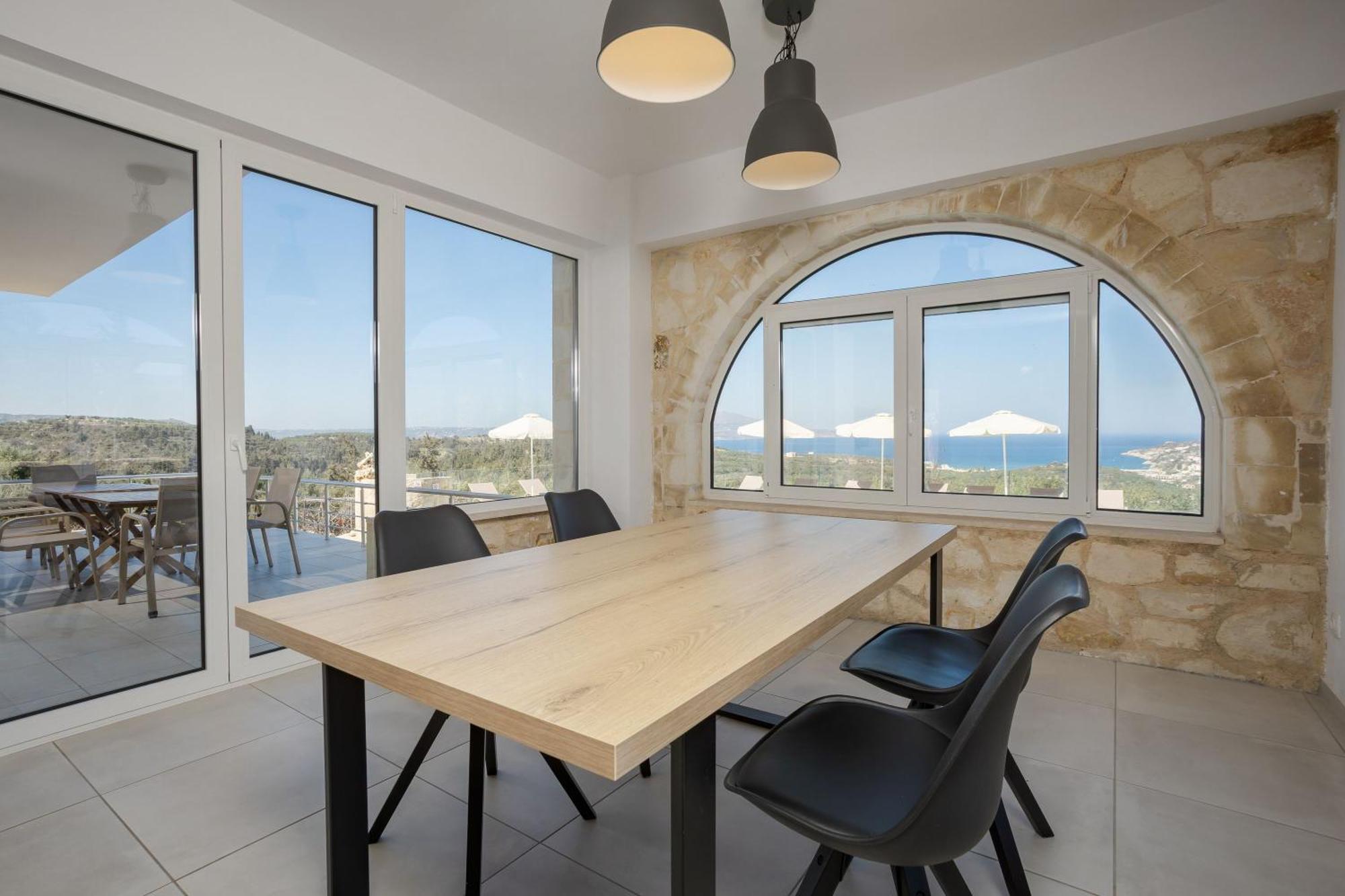 Konstantinos Hilltop Vineyard Escape Holiday home *