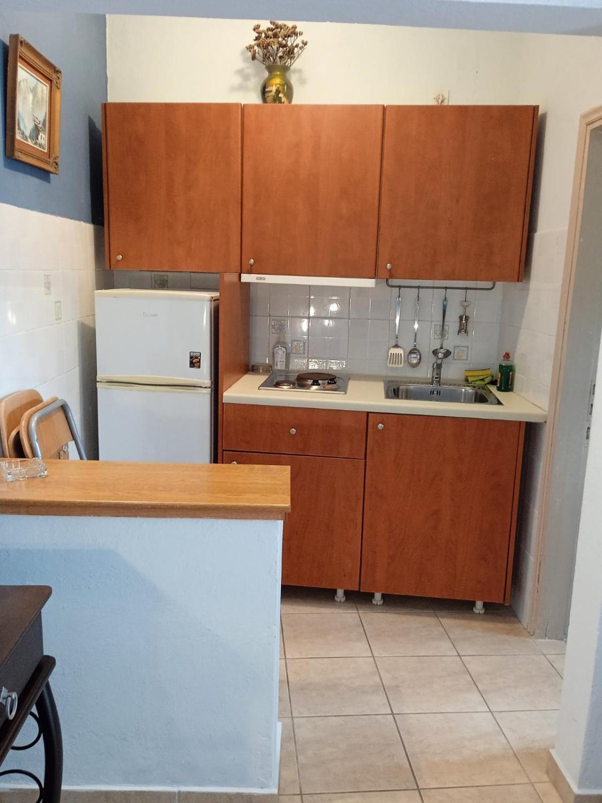 Kouvaras Apartment Kythira Town