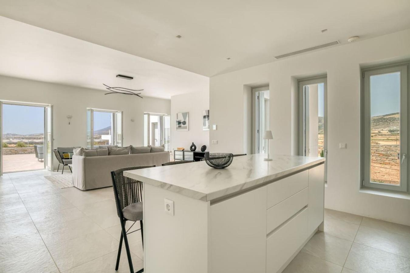 Villa Tiga - Spacious Getaway *
