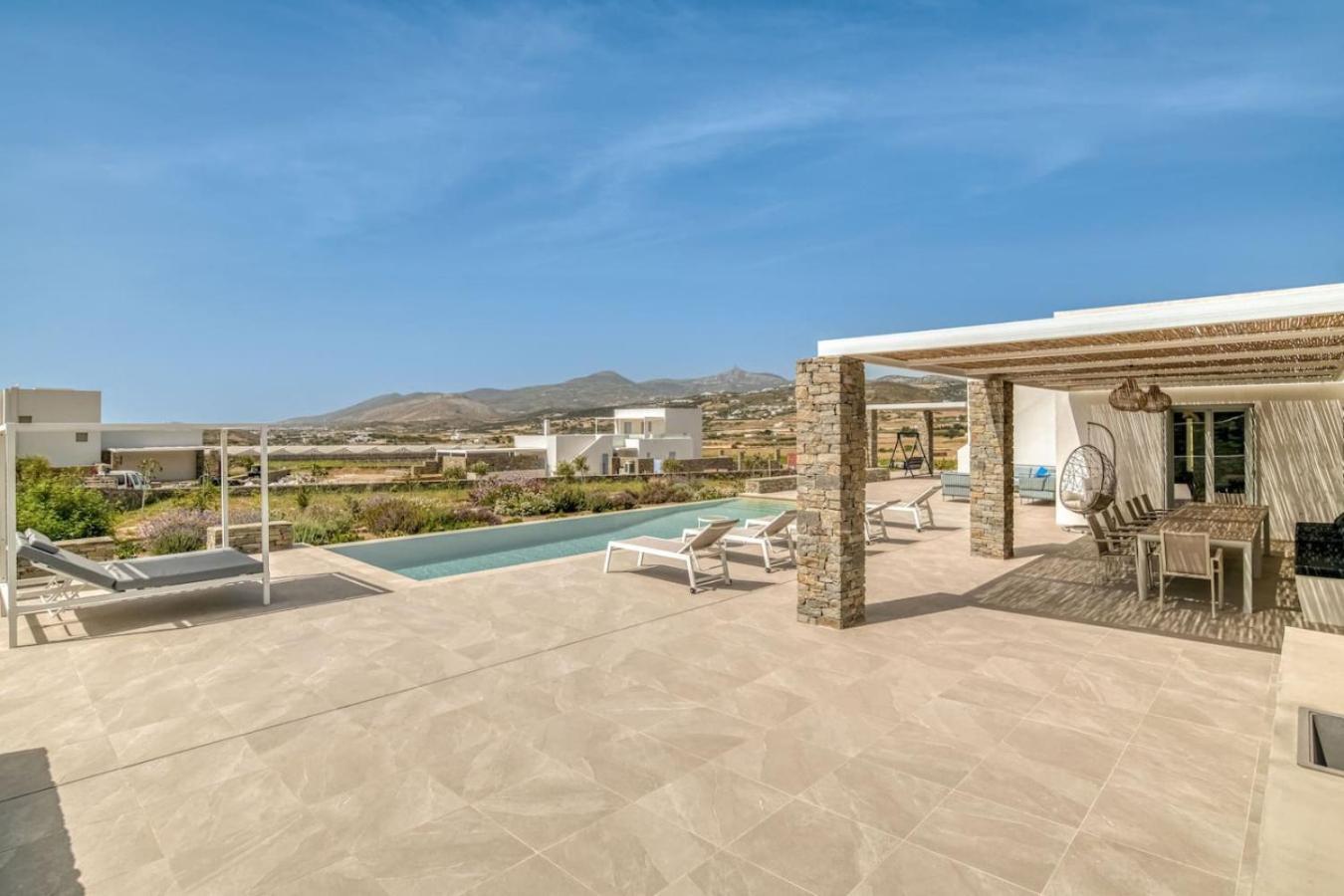 Villa Tiga - Spacious Getaway Isterni (Paros)
