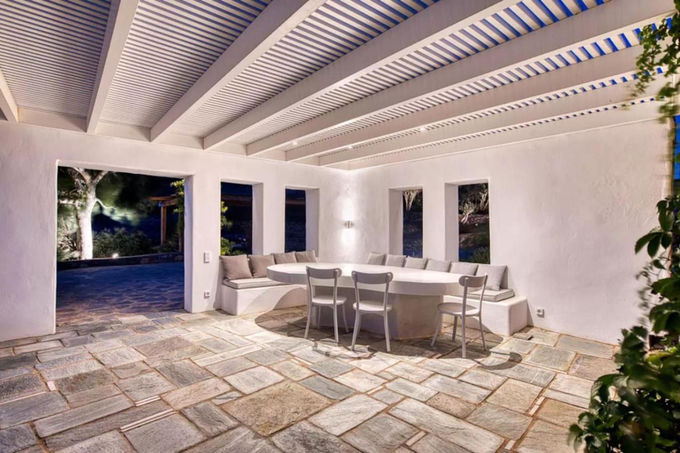 Hestia - Full Estate Country house