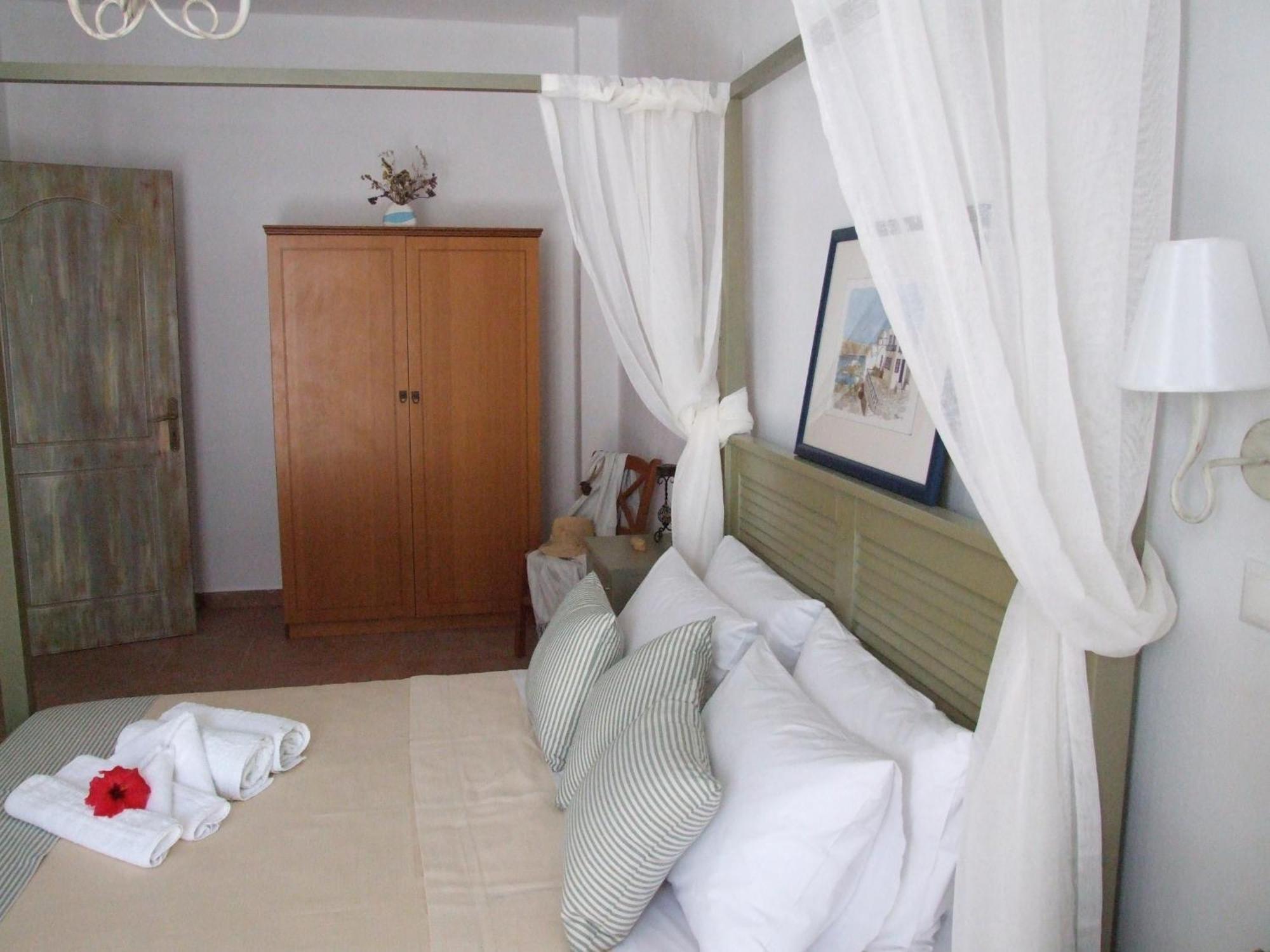 Stavento Aliki (Paros)