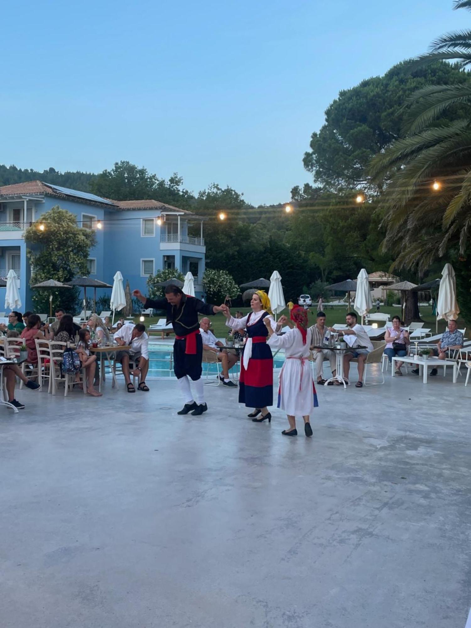 Mandraki Village Boutique Koukounaries