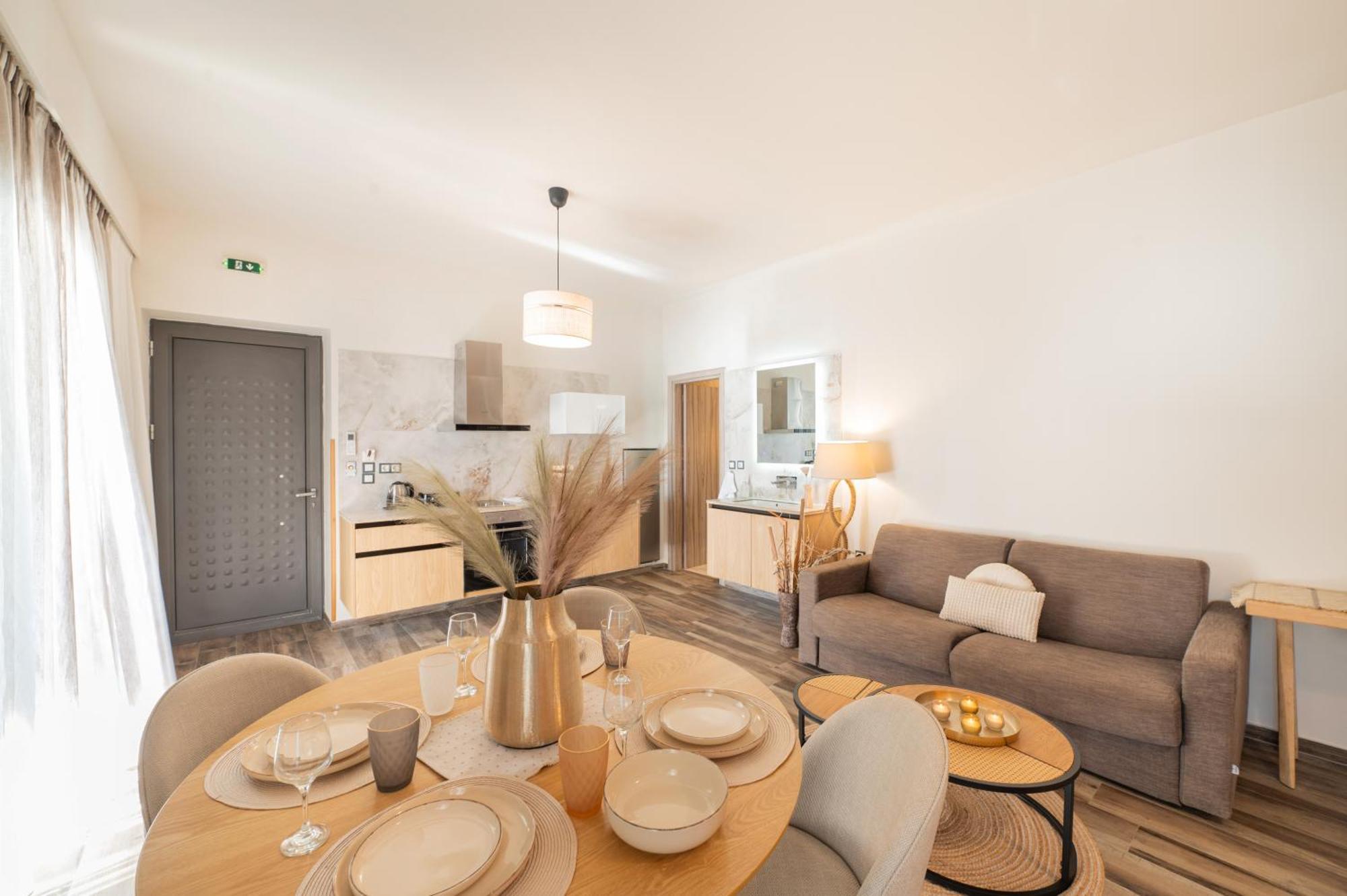 Petra Thea Apartment
