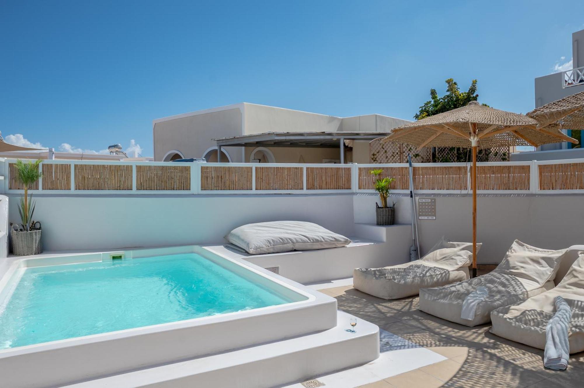 Hotel Aldea Karterados (Santorini)