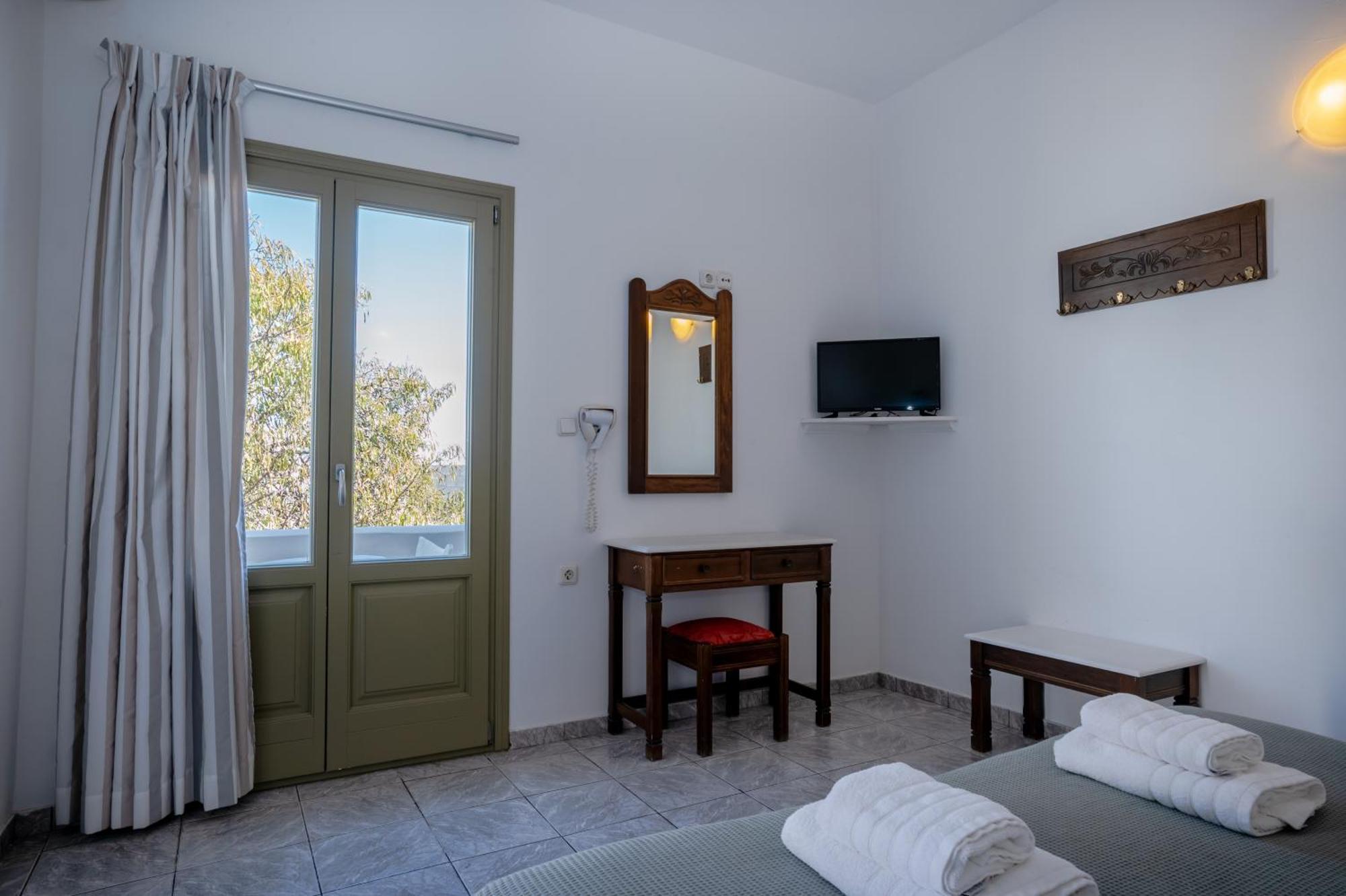 Aldea Karterados (Santorini)