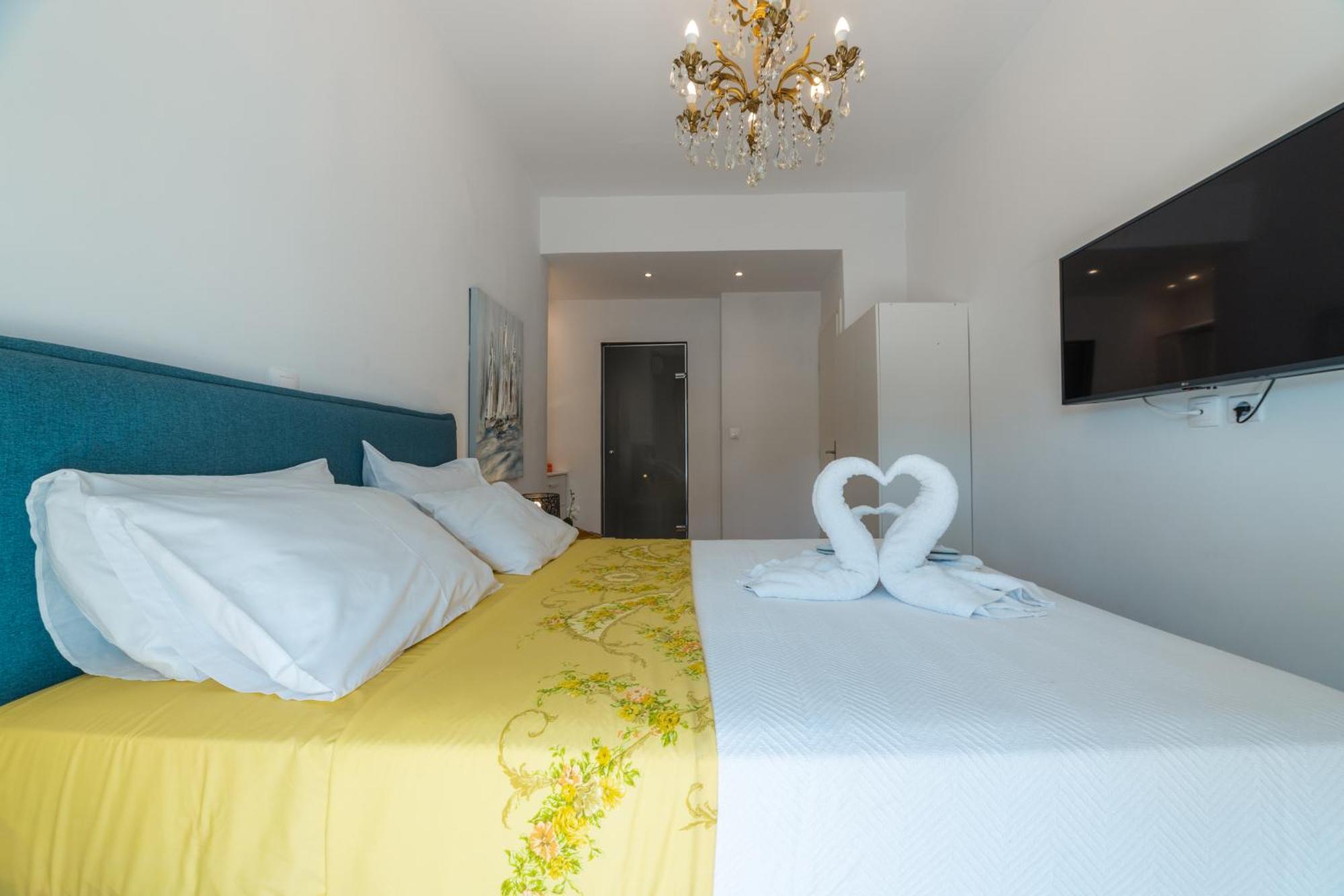 Apartment In Glyfada Center Athens