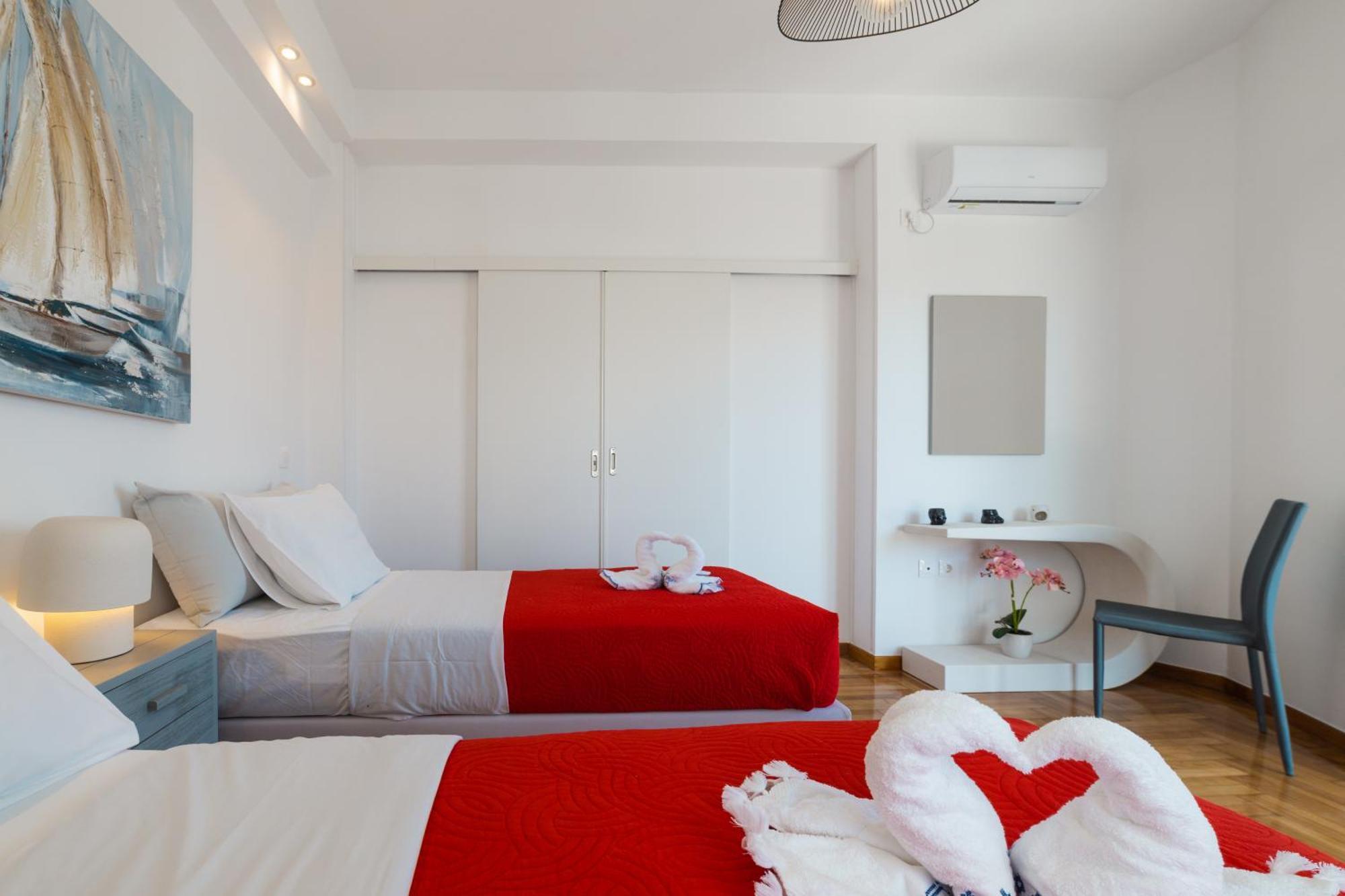 Apartment In Glyfada Center *