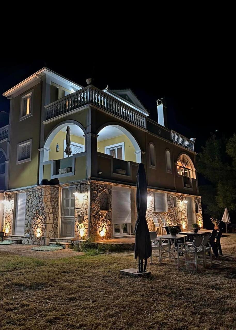 Kalielaia * Mouzakion (Zakynthos)