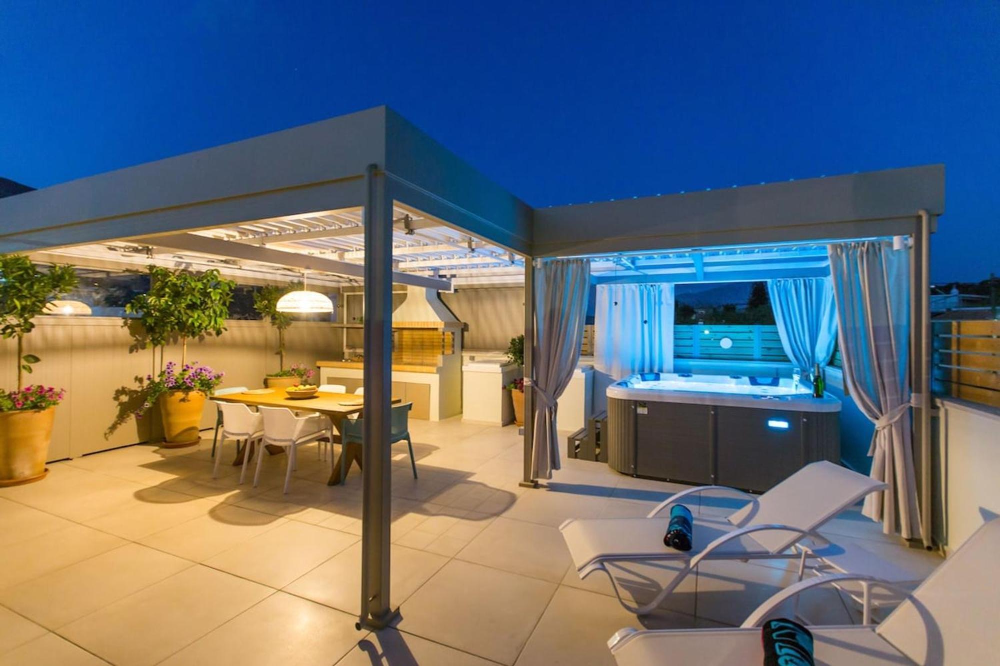 Ekaterini Luxury House *