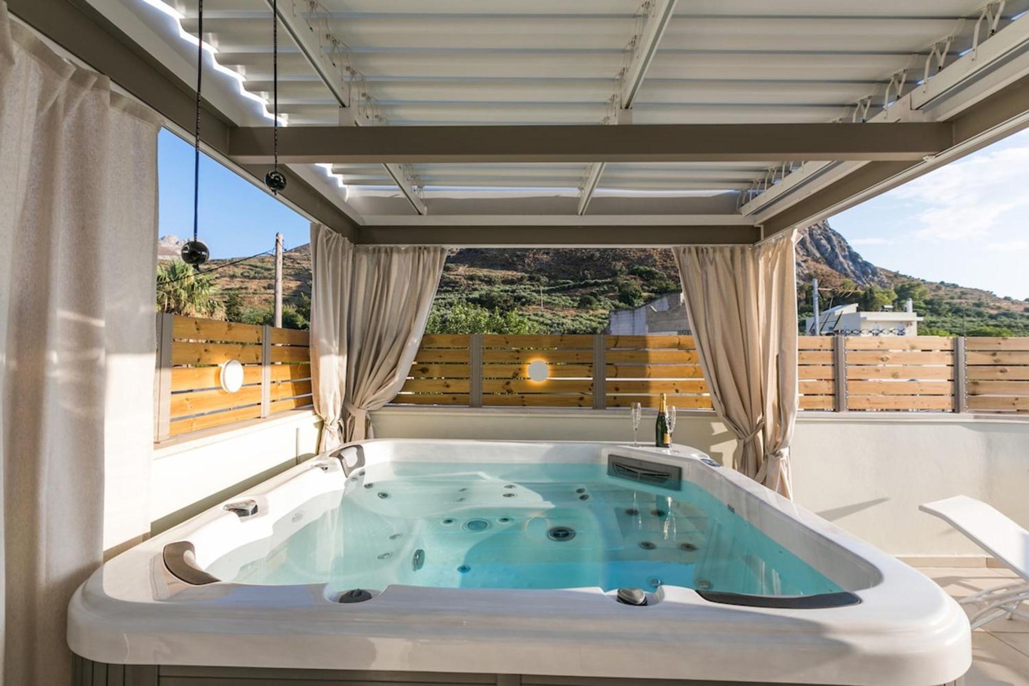 Ekaterini Luxury House *