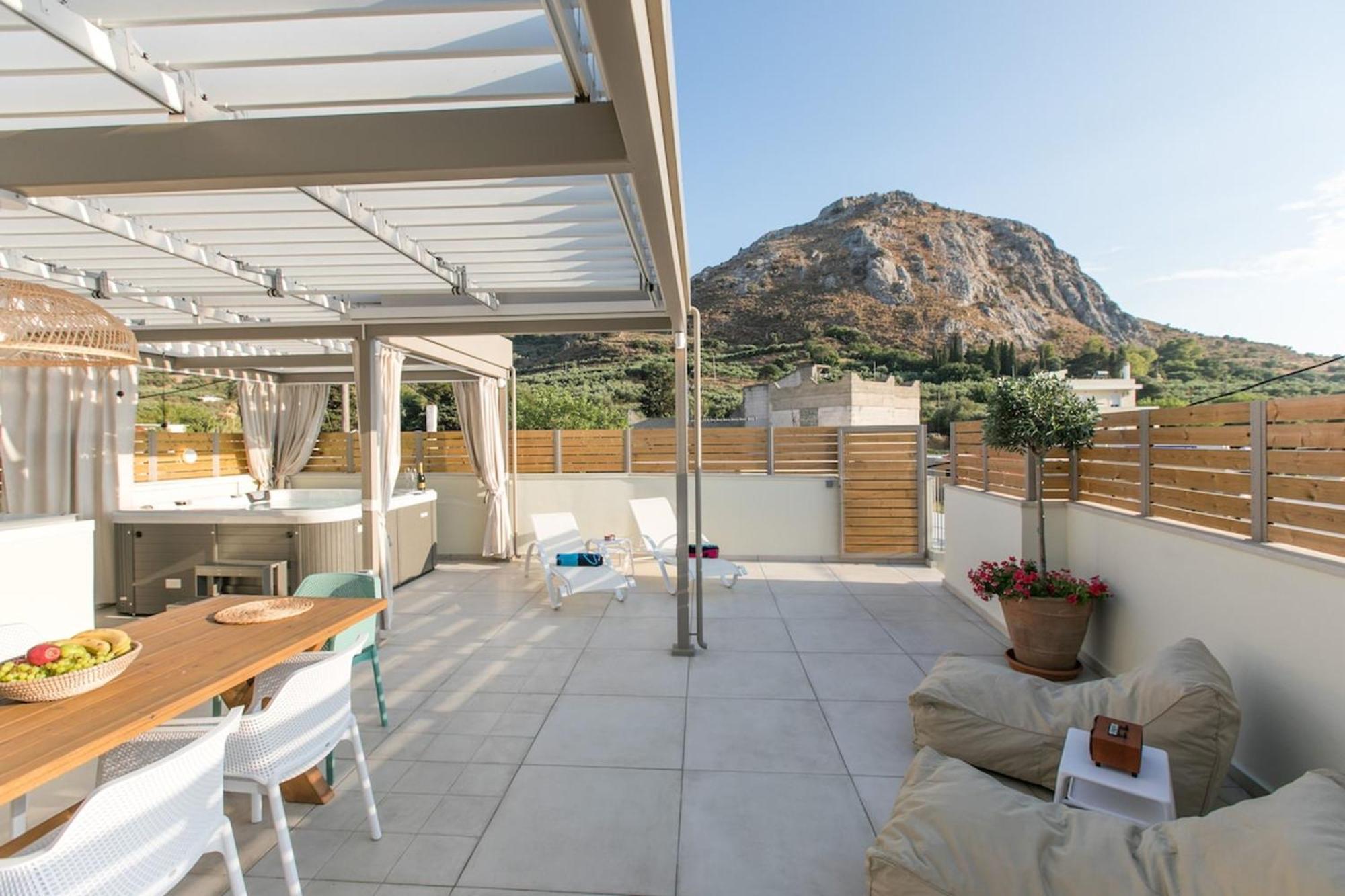 Ekaterini Luxury House