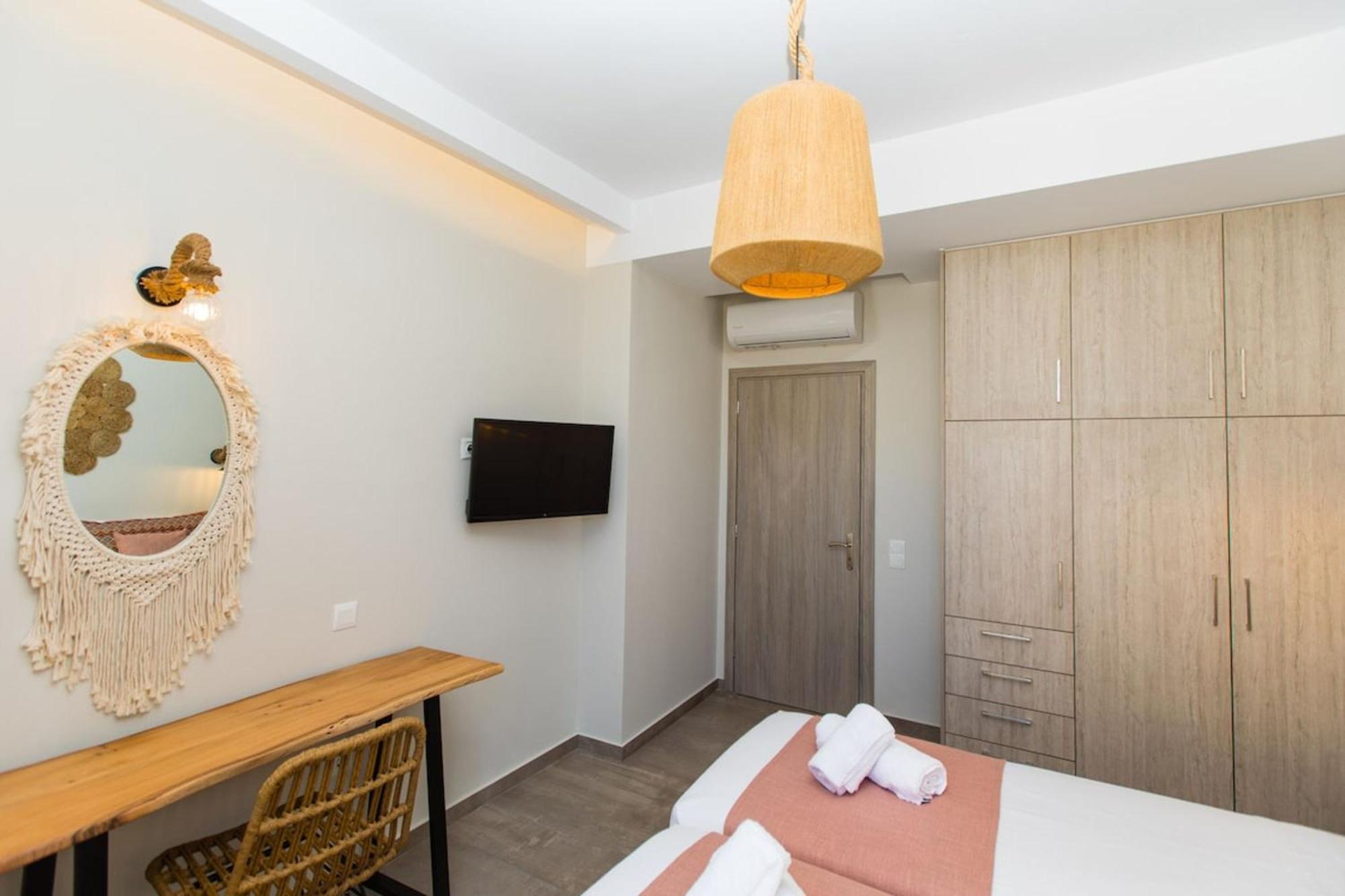 Holiday home Ekaterini Luxury House