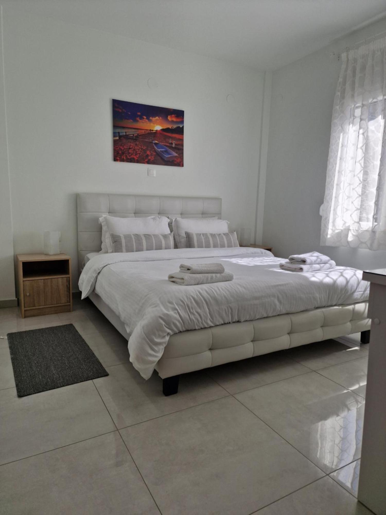 By The Sea Apartment Peraia (Thessaloniki)