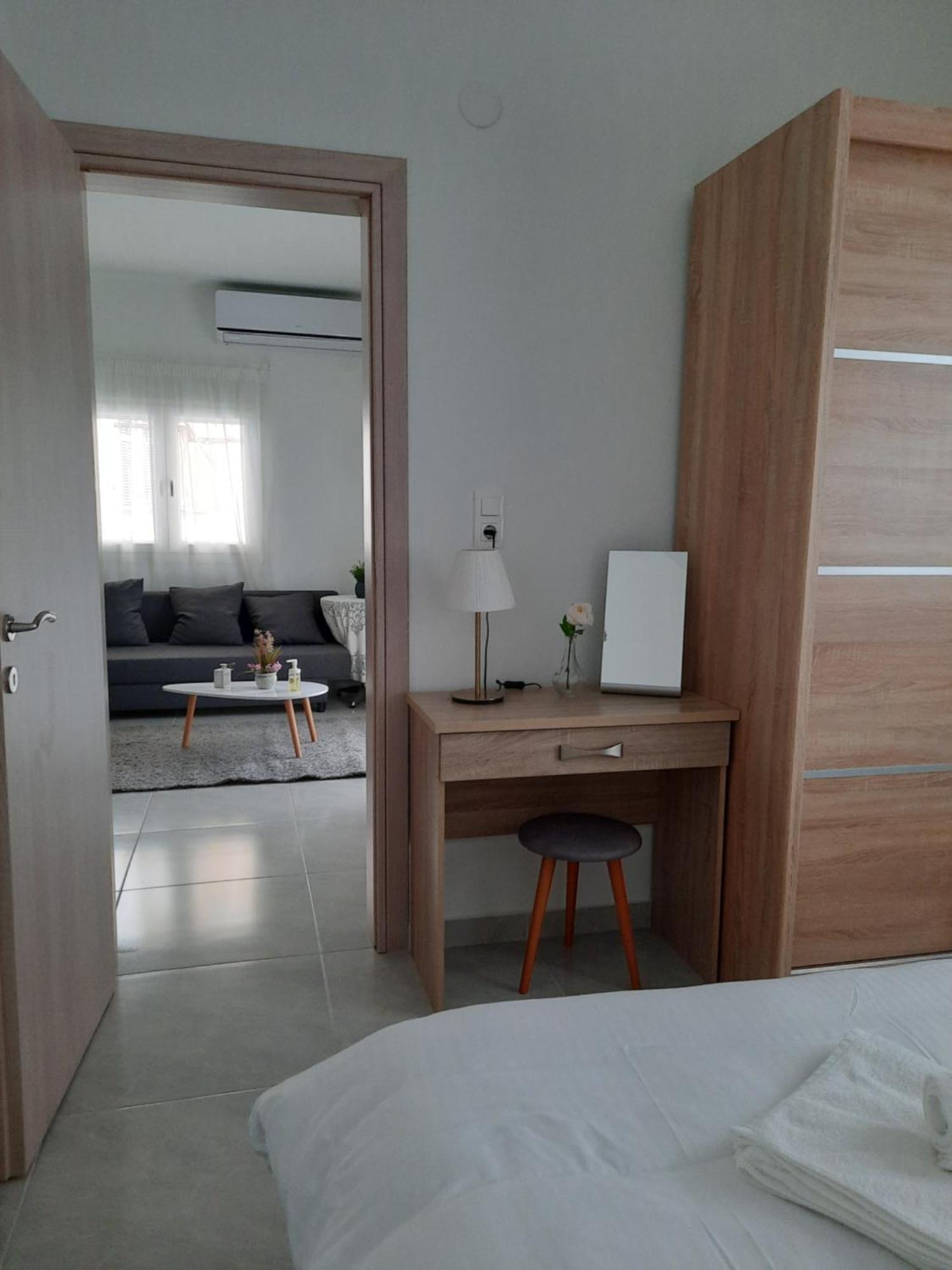 By The Sea Apartment Peraia (Thessaloniki)