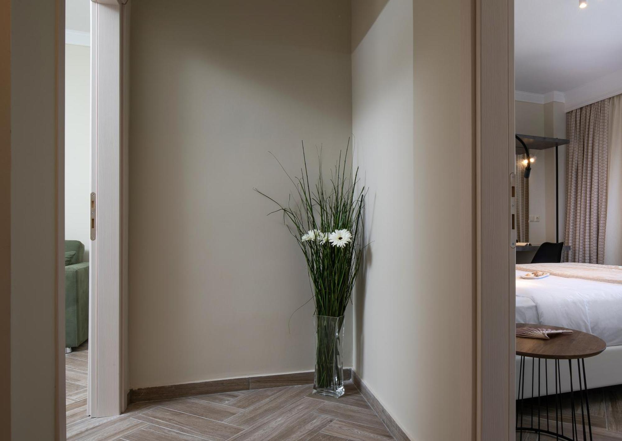 Olenia Luxury 4 * Neos Marmaras