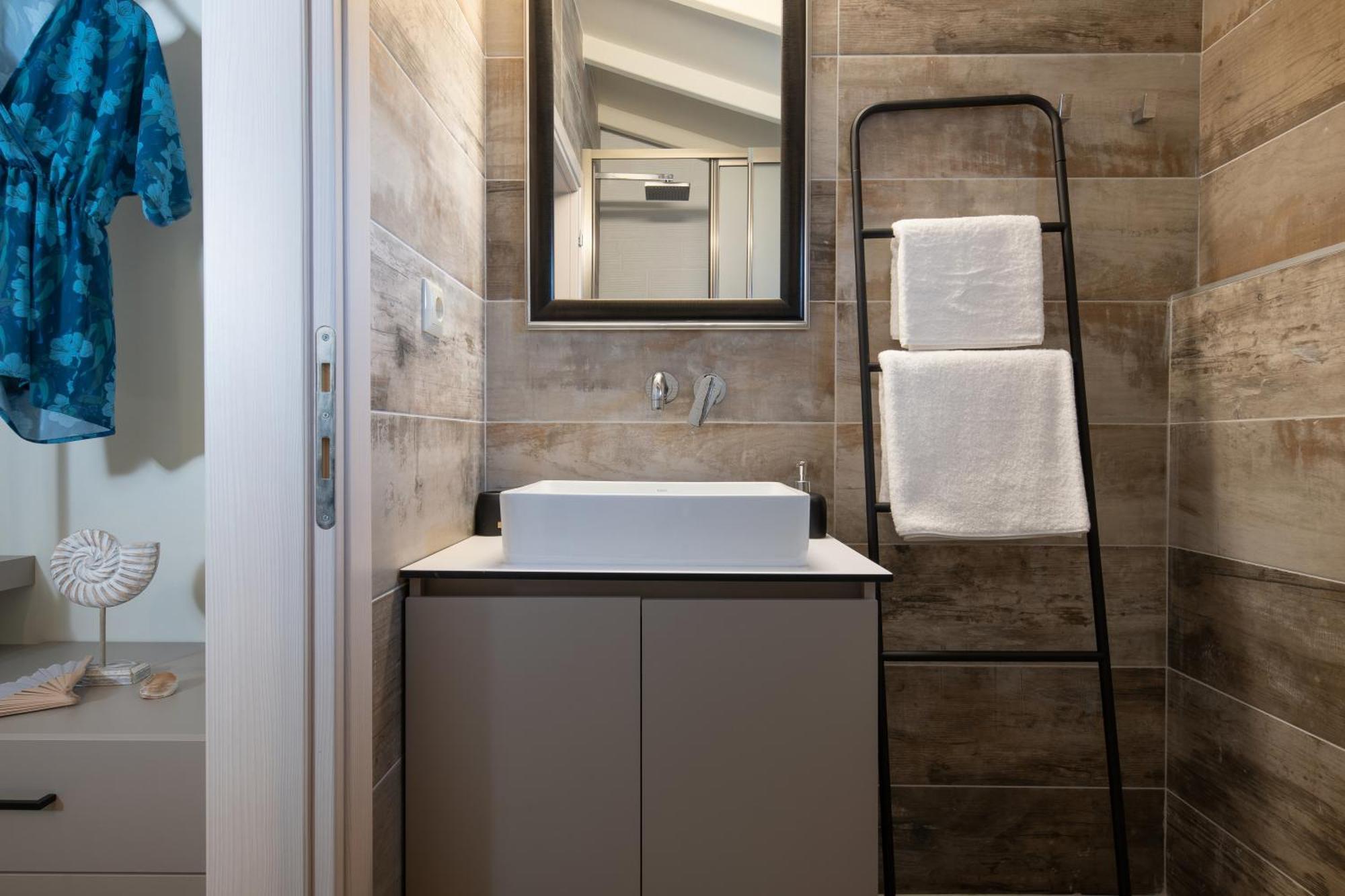 Apartment Olenia Luxury 4 *