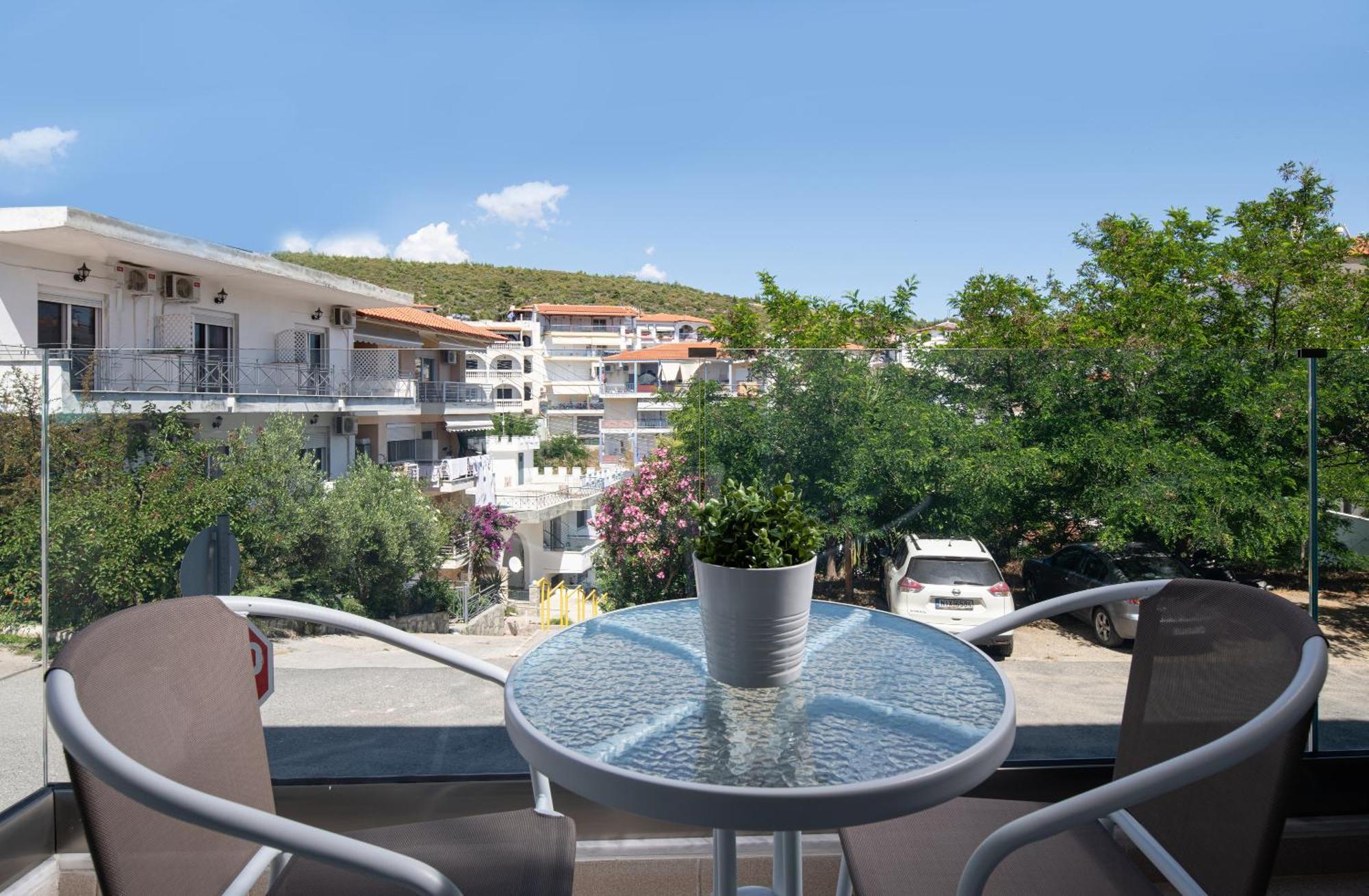 Olenia Luxury 4 Apartment Neos Marmaras
