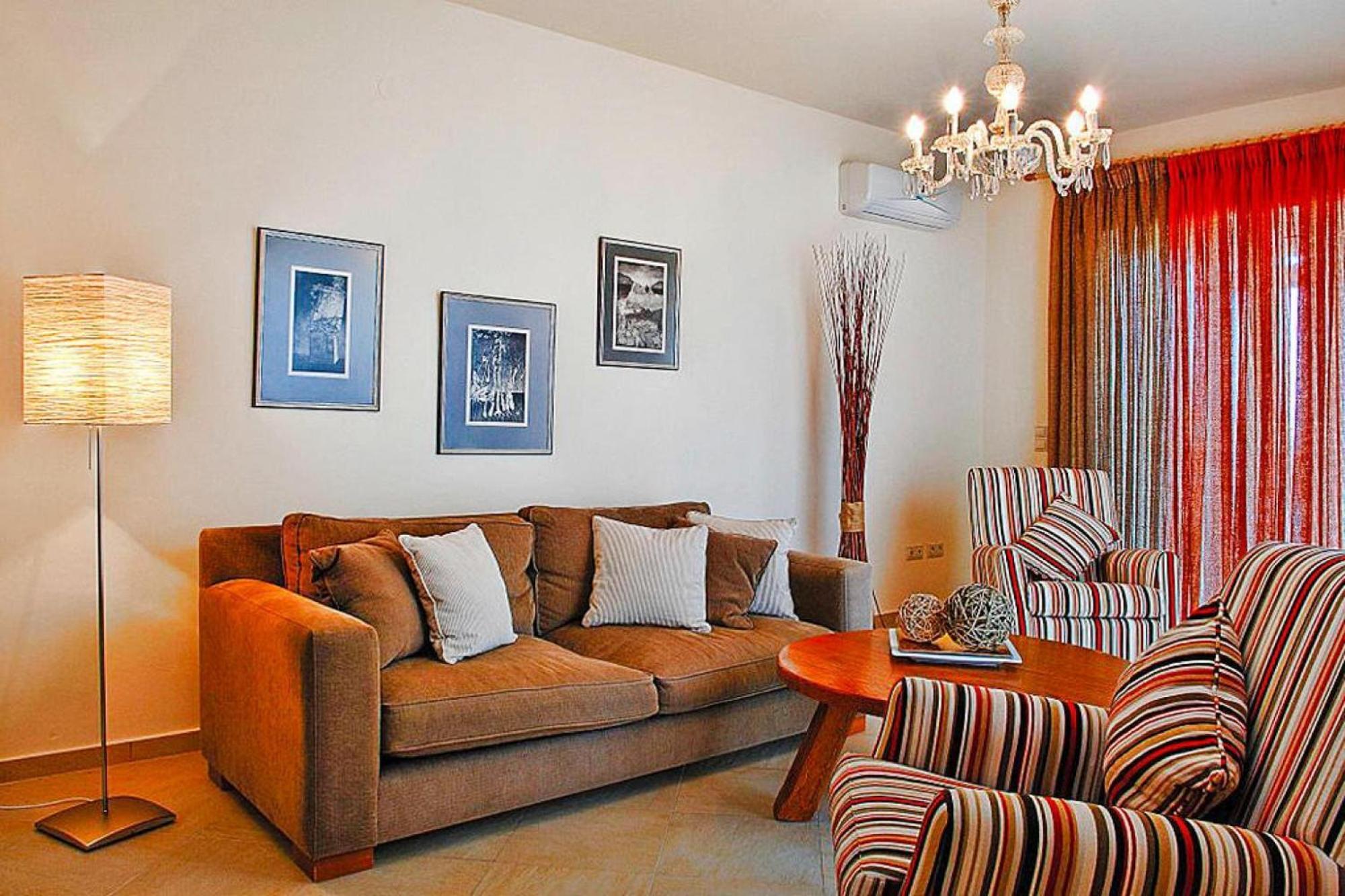Collection With Terrace * Istro