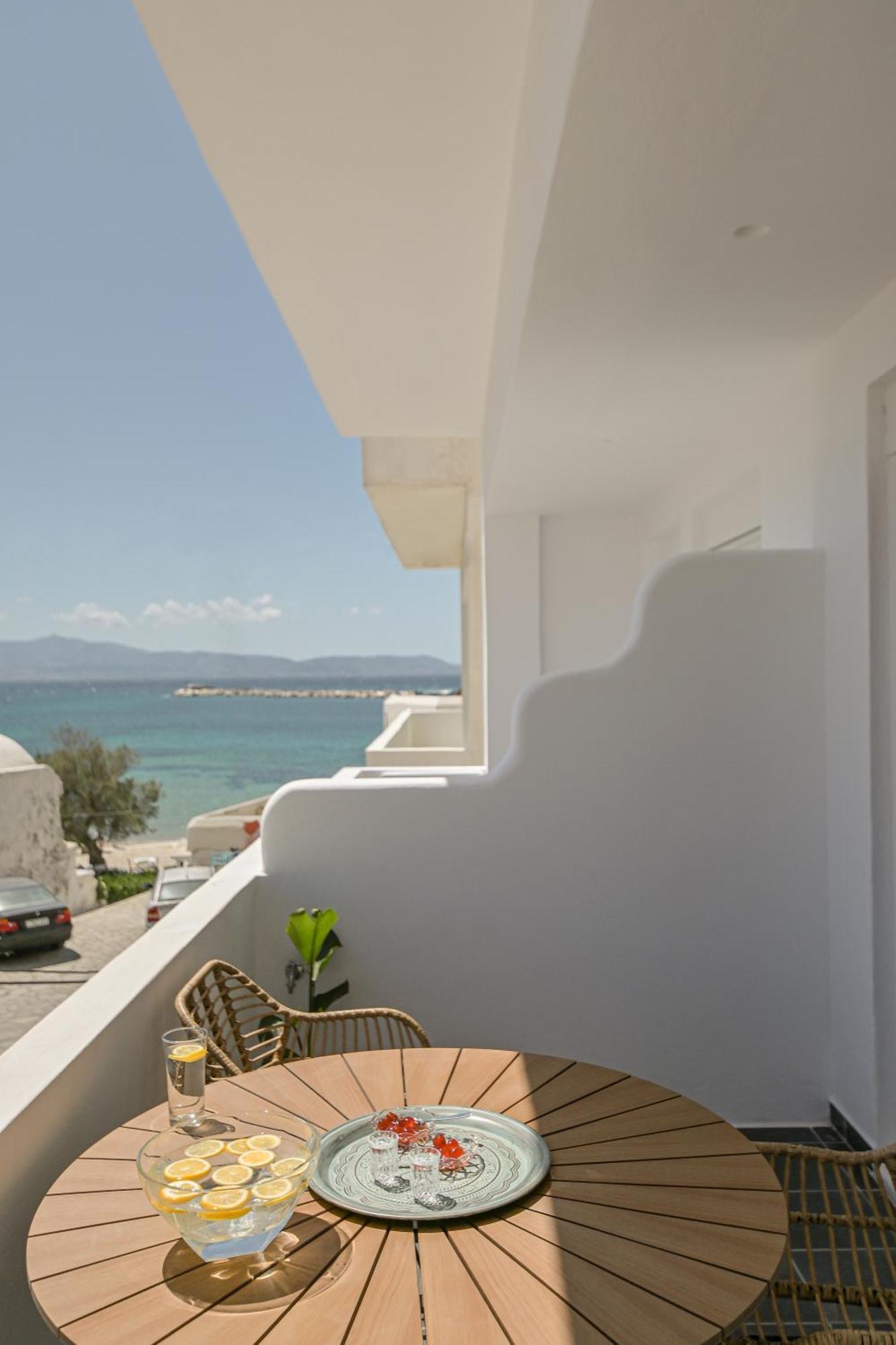 Fleria Seaview