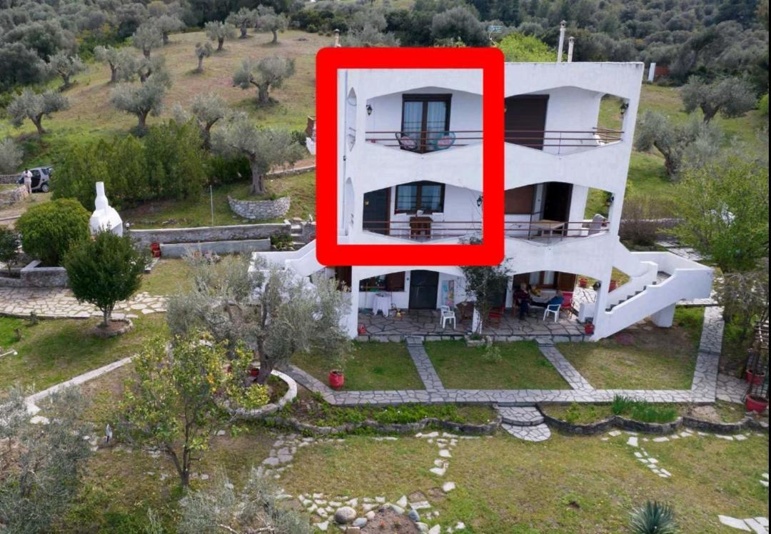 Sea Breeze Paradise Holiday home *
