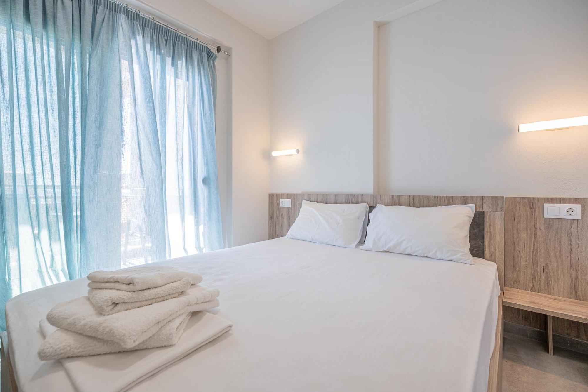 Apartment Areti House *