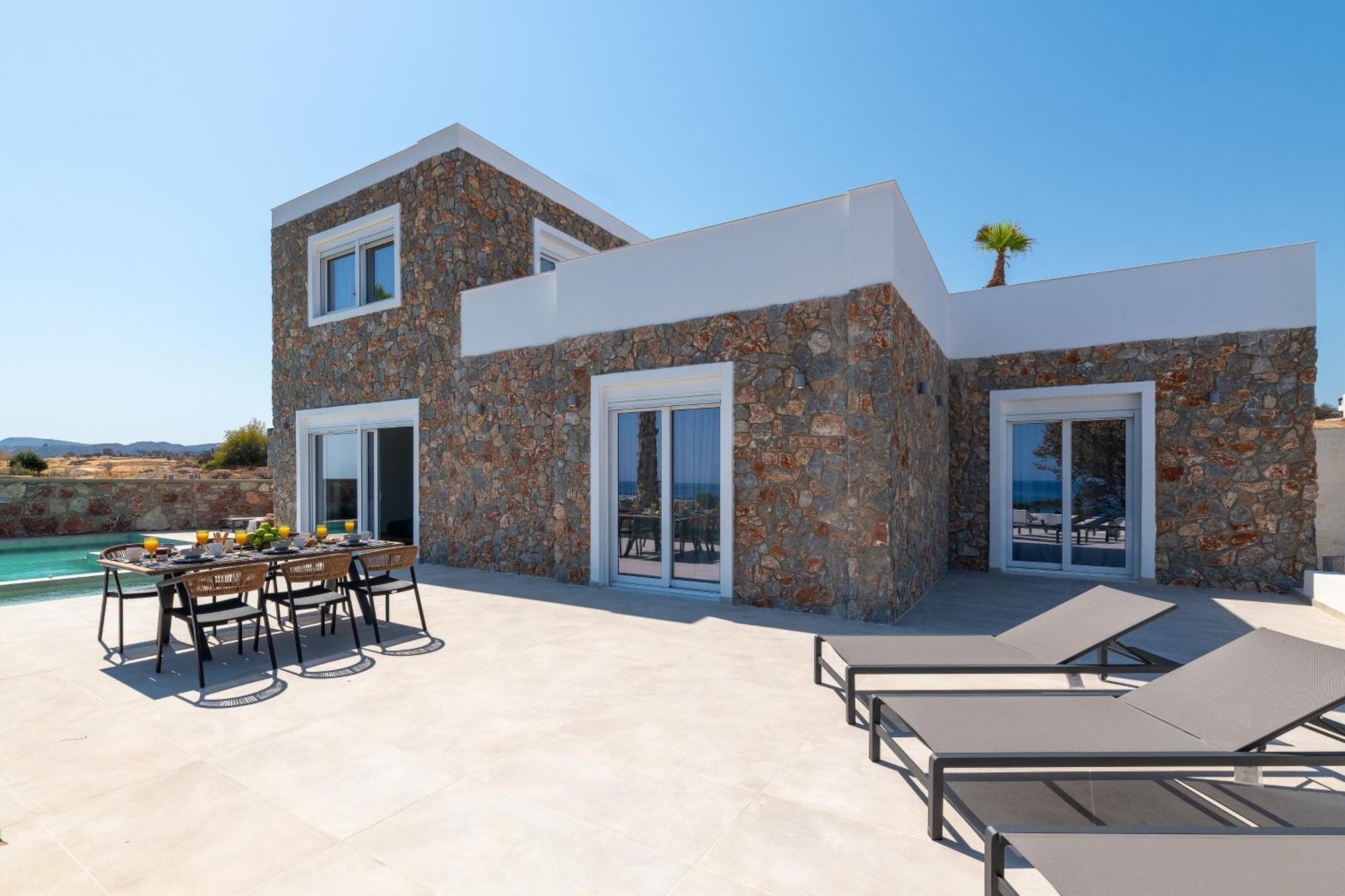 Luxurious With Sea Views In Rhodes